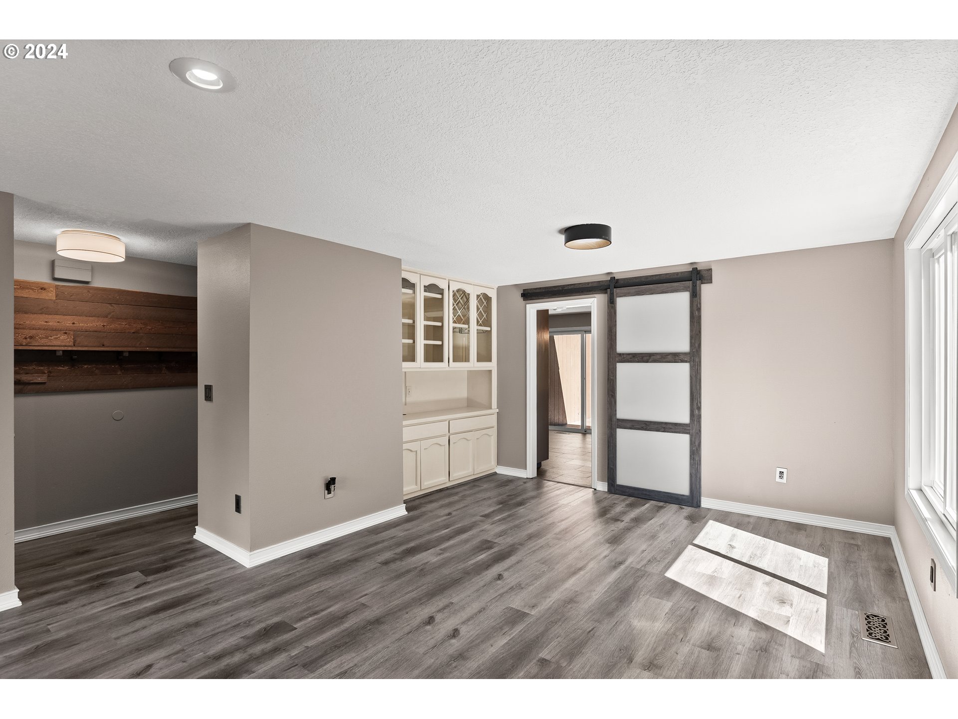 15223 SW THURSTON LN