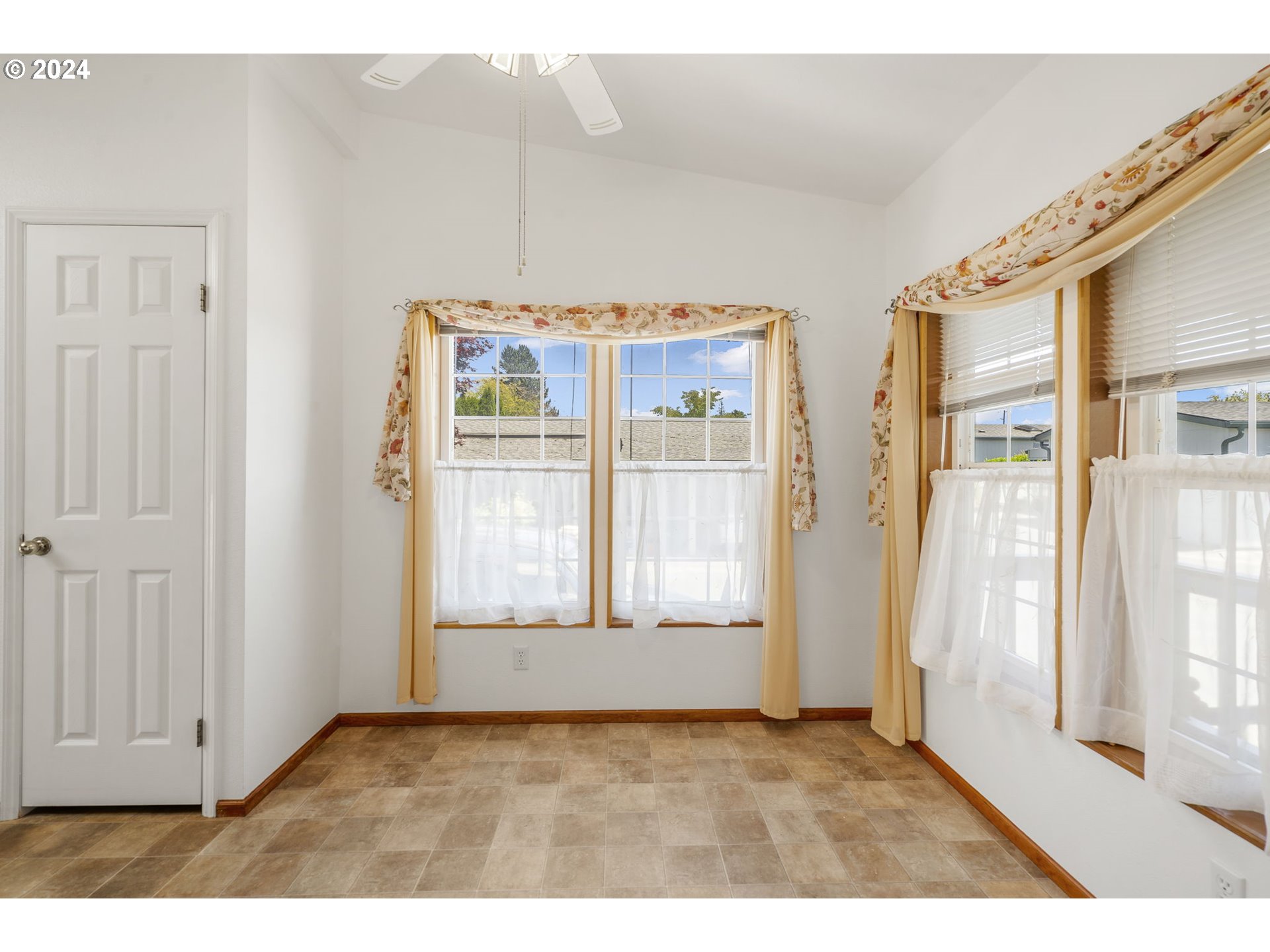 18485 SW PACIFIC DR 131