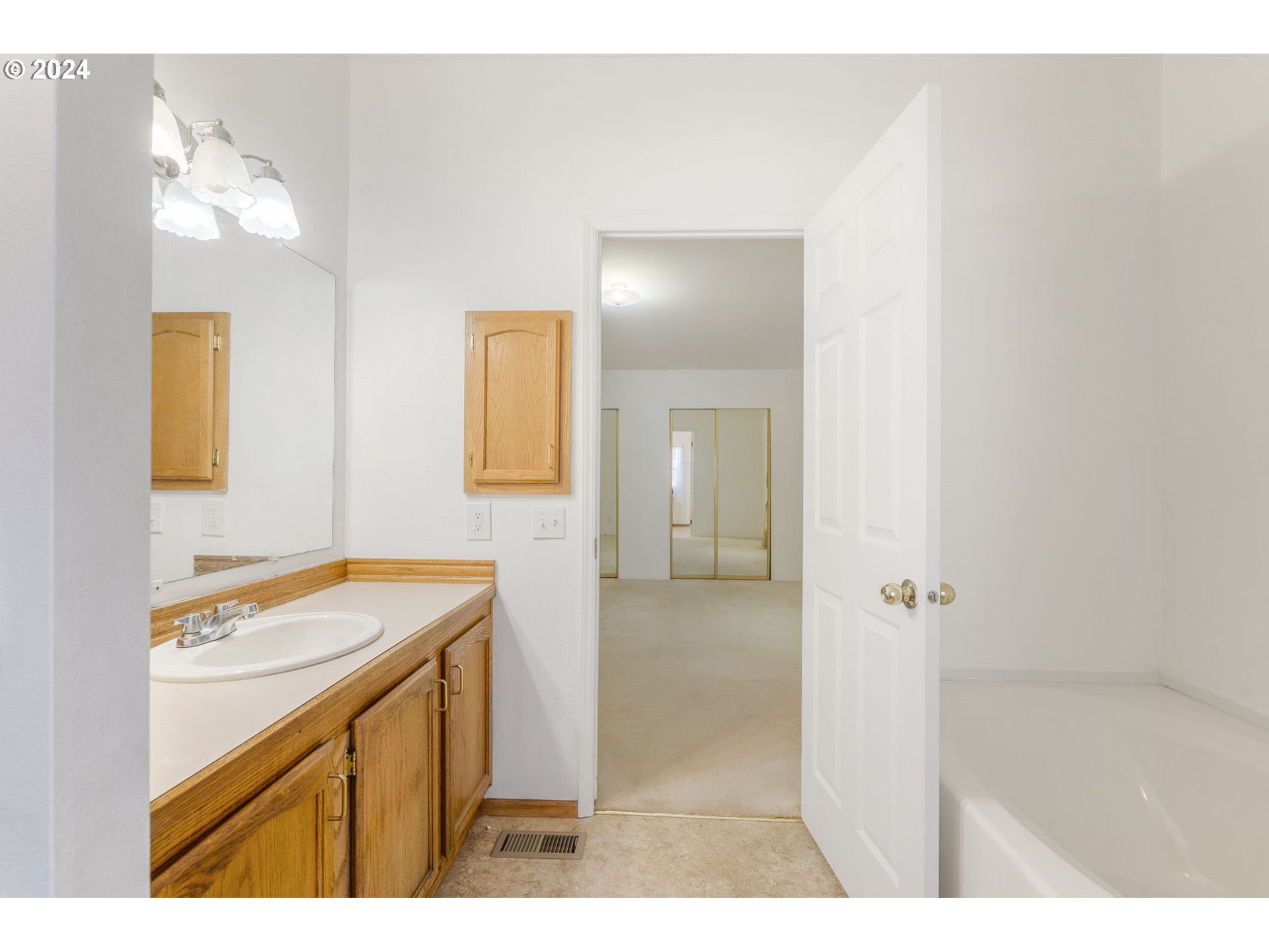 18485 SW PACIFIC DR 131