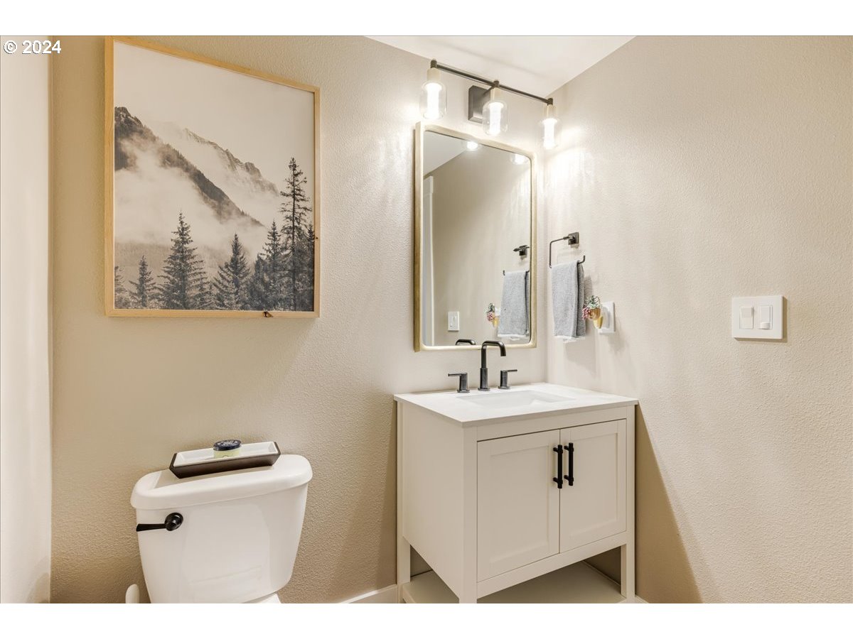 28932 SW SAN REMO AVE