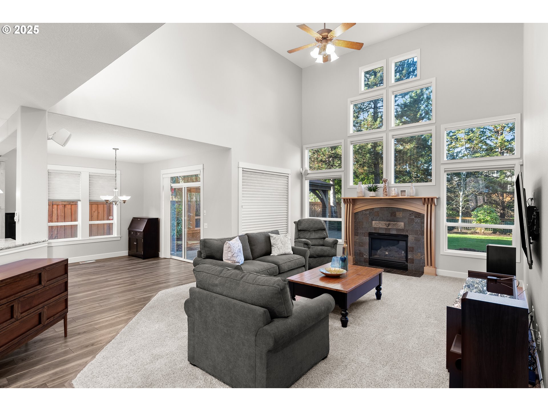 28249 SW WILLOW CREEK DR