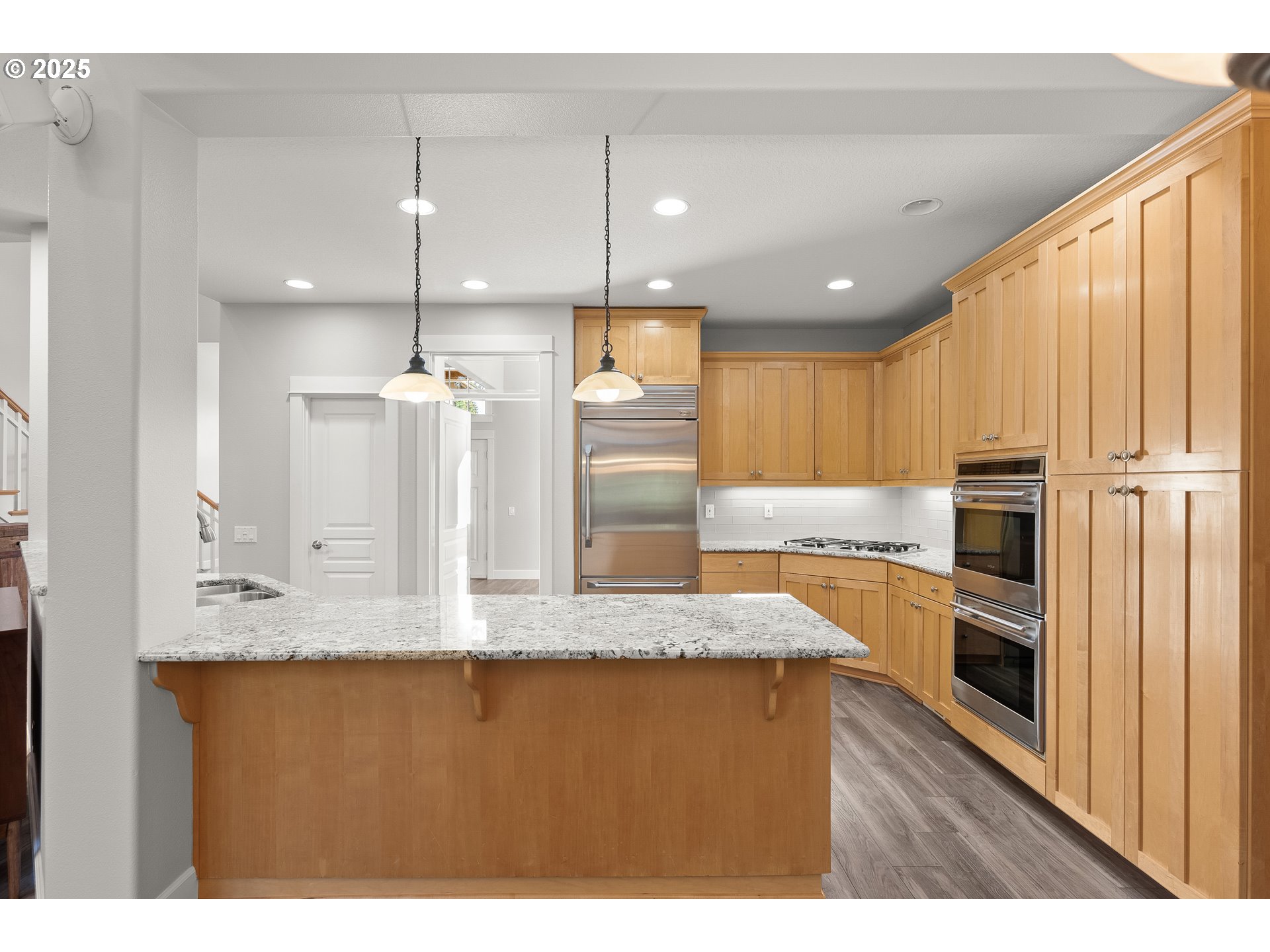 28249 SW WILLOW CREEK DR