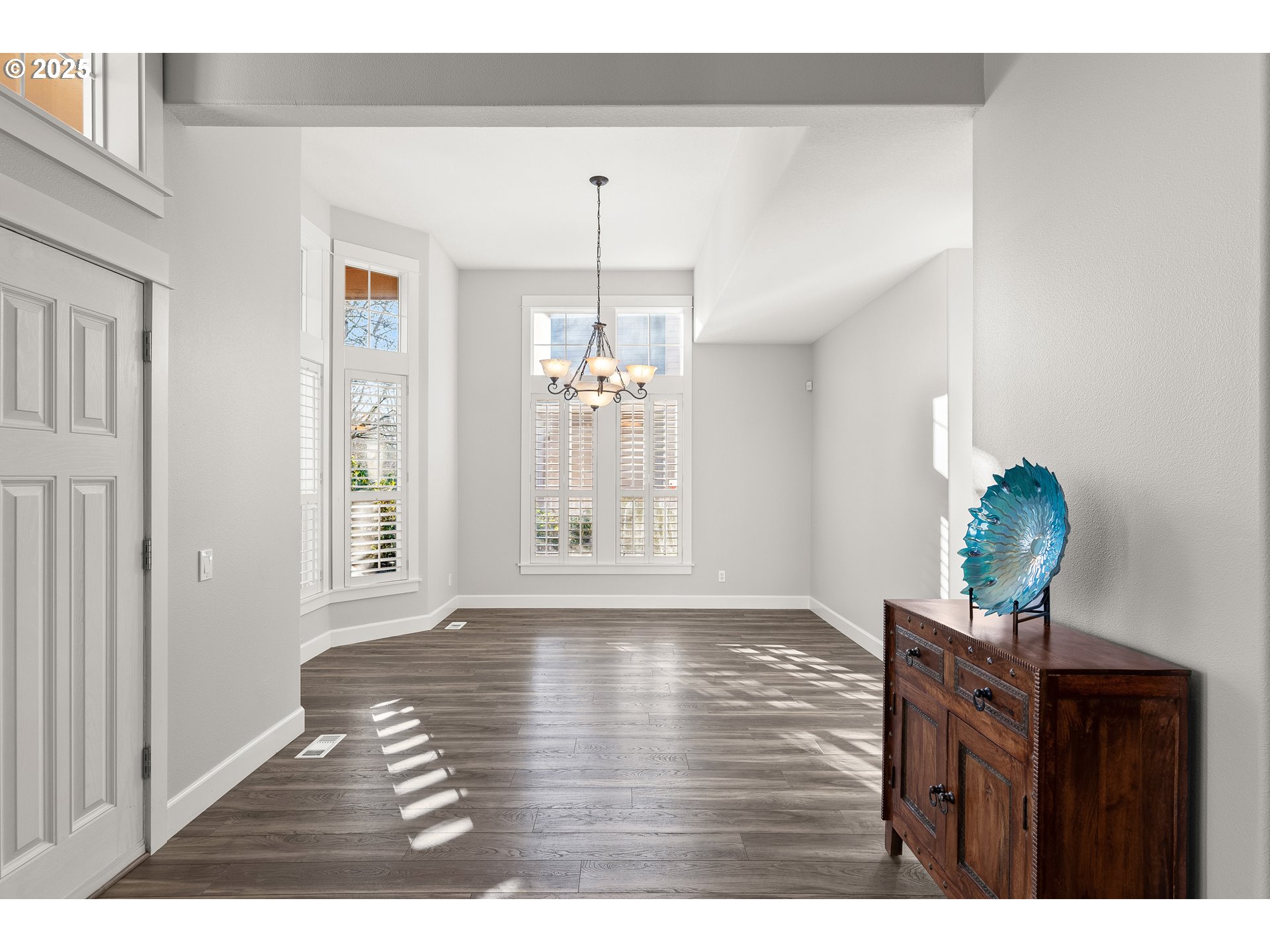 28249 SW WILLOW CREEK DR