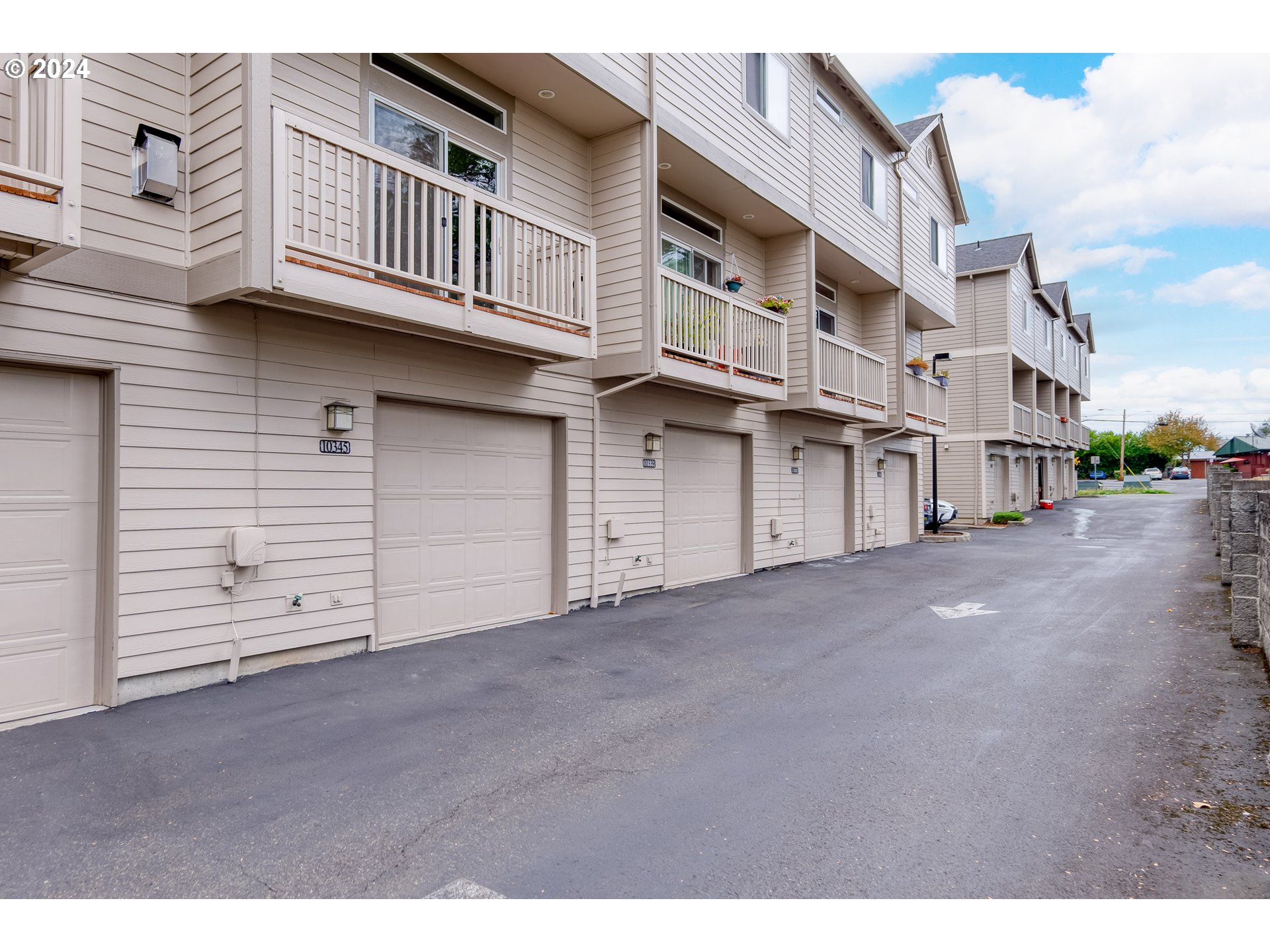 10345 SW RIDGEPATH LN