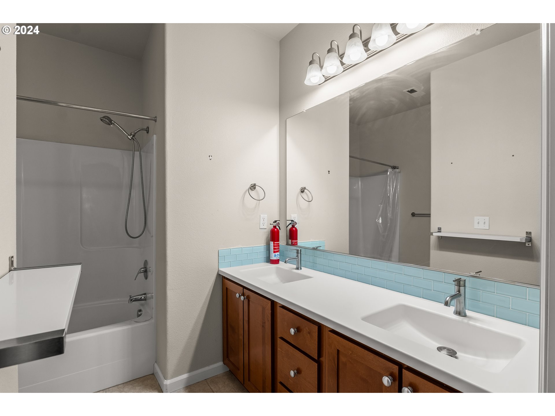 10345 SW RIDGEPATH LN