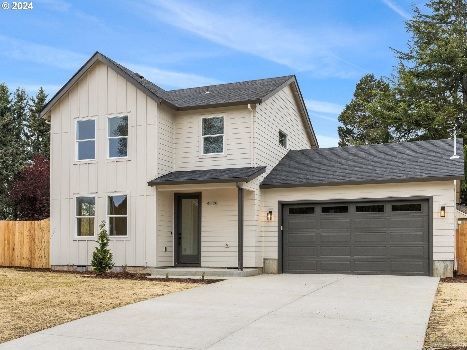 4125 NE 141st DR