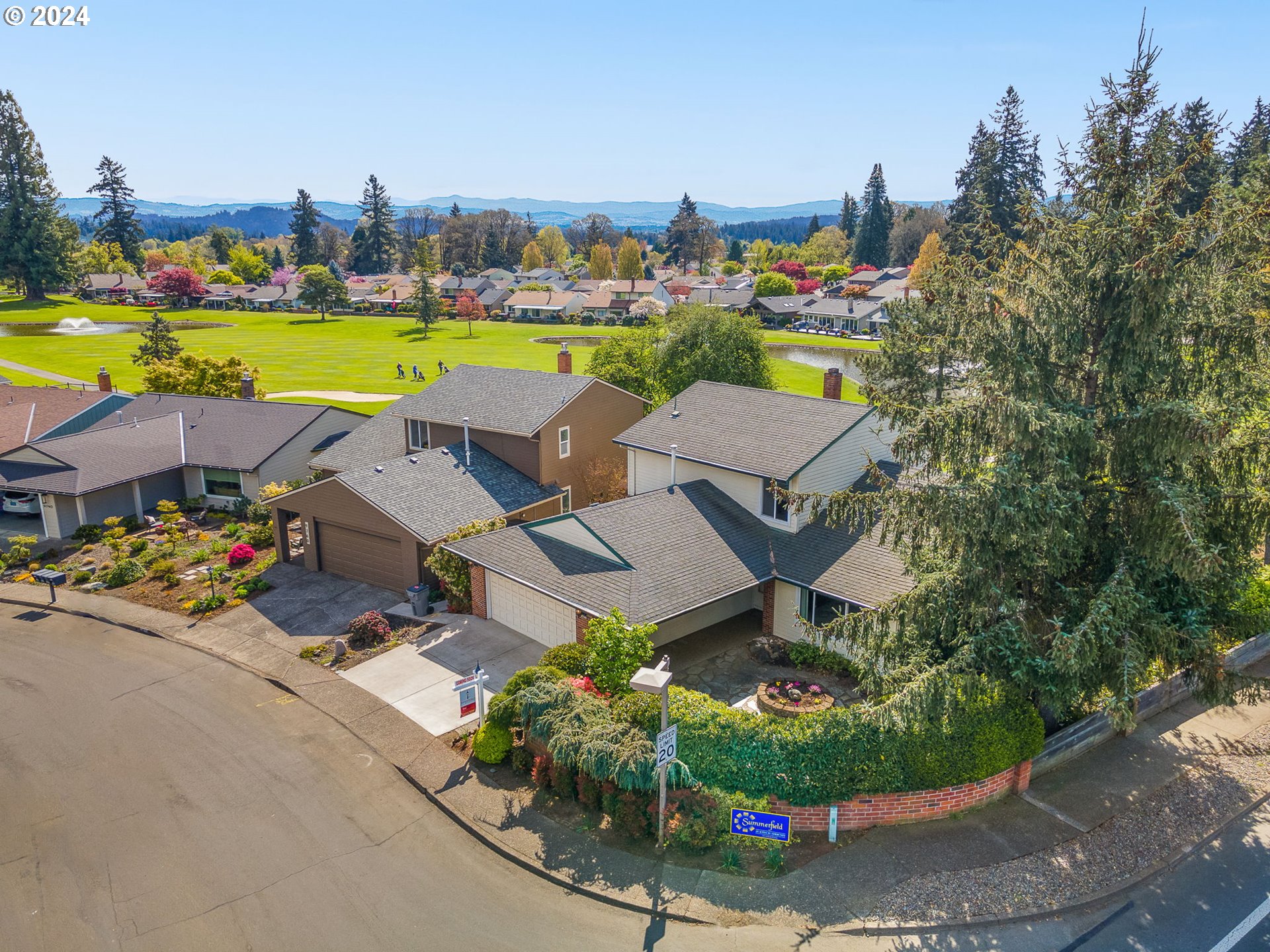 9780 SW LAKESIDE DR