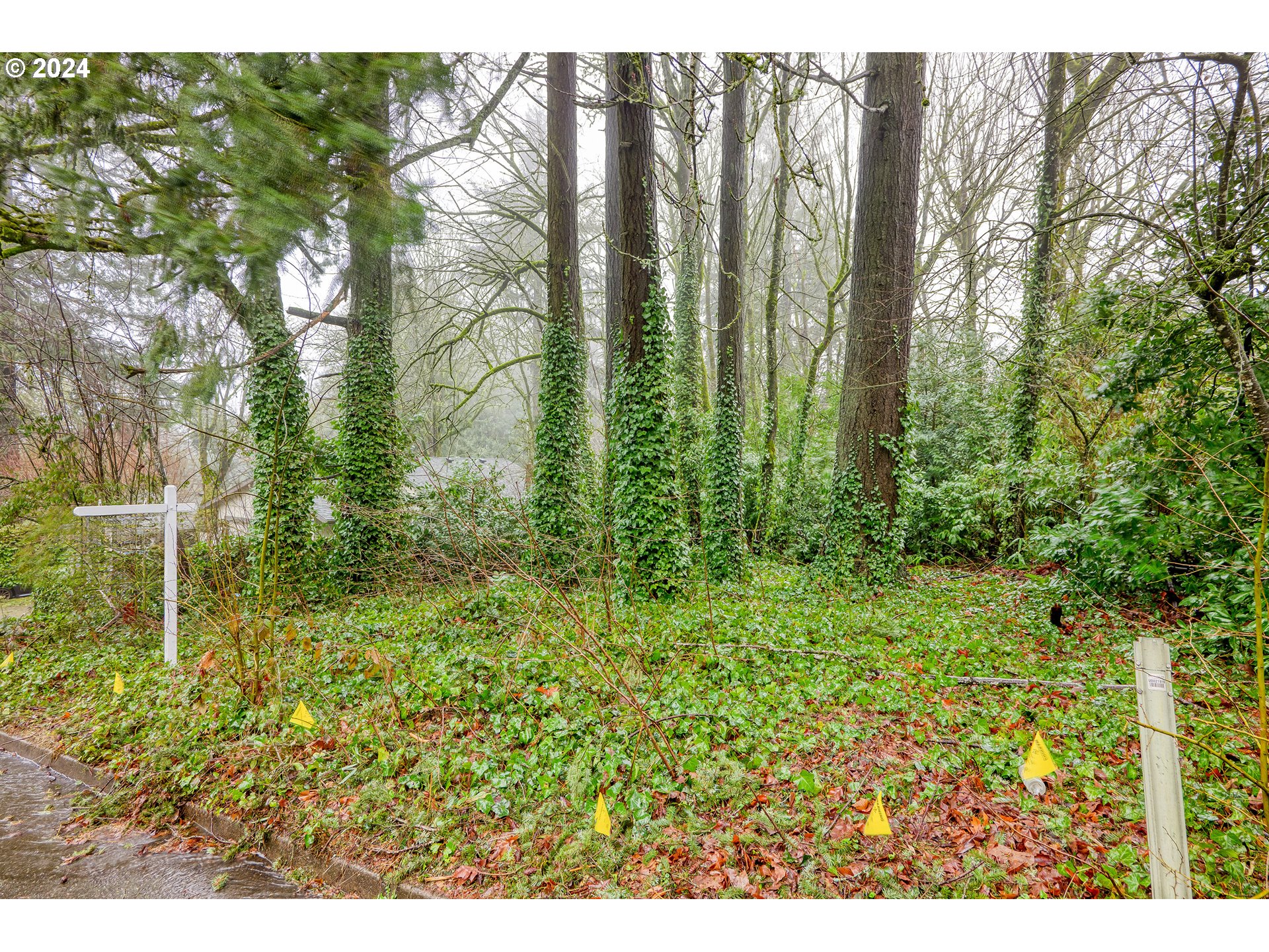 5205 SW VACUNA ST W 35-36