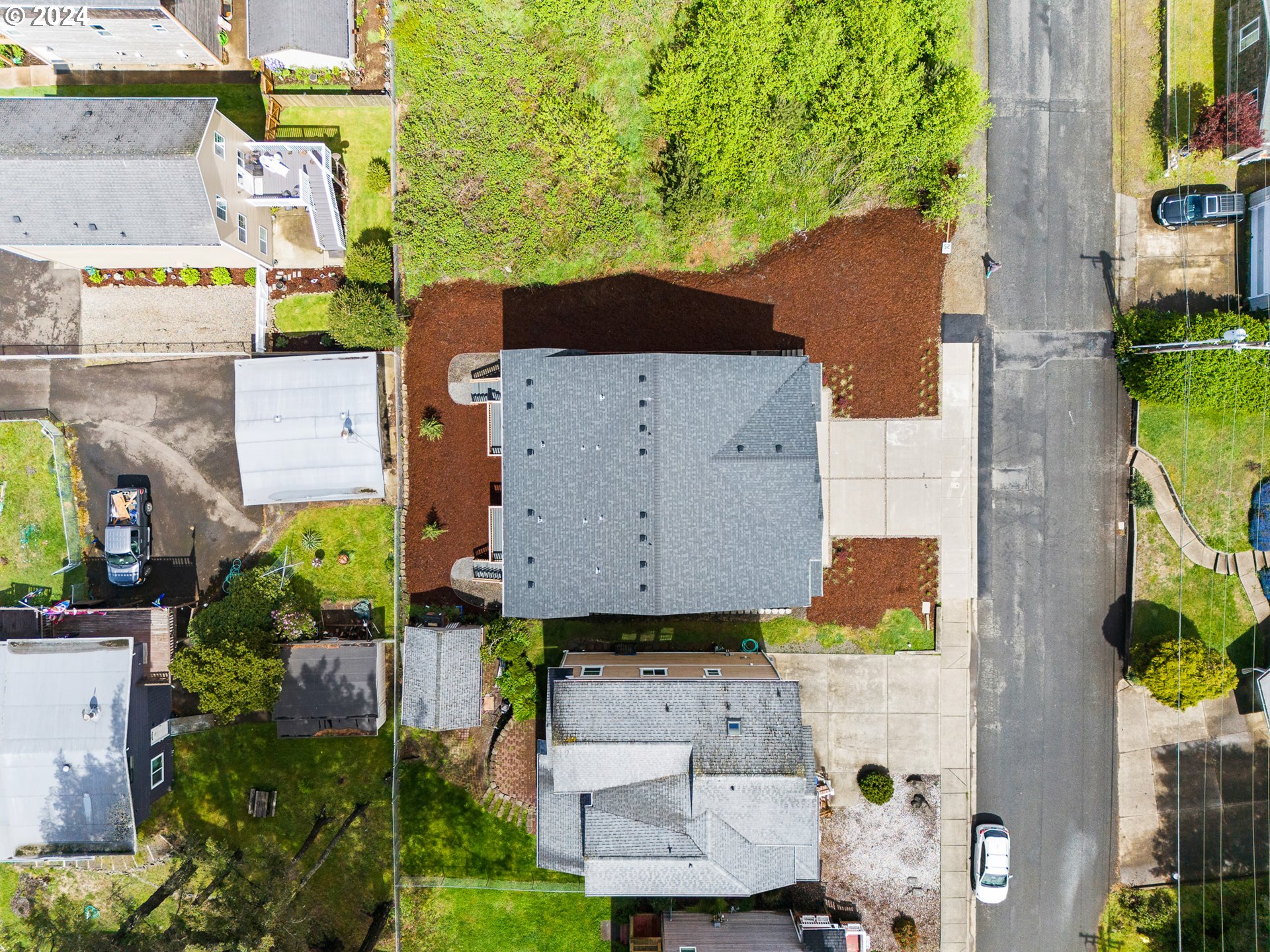 331 SE JETTY AVE, Lincoln City