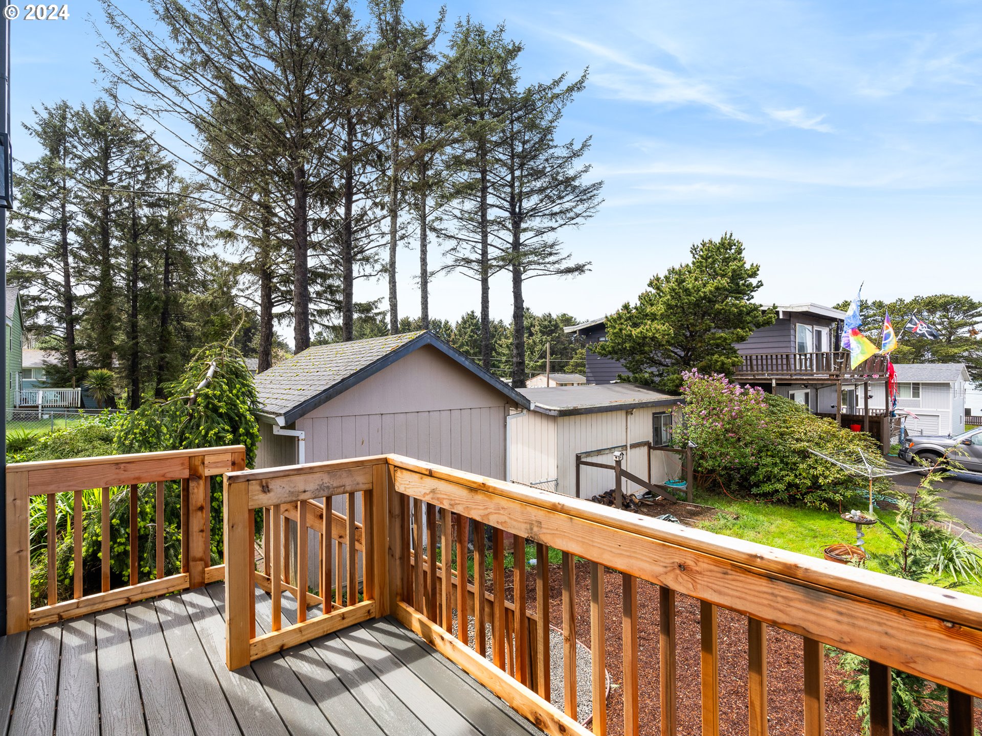331 SE JETTY AVE, Lincoln City