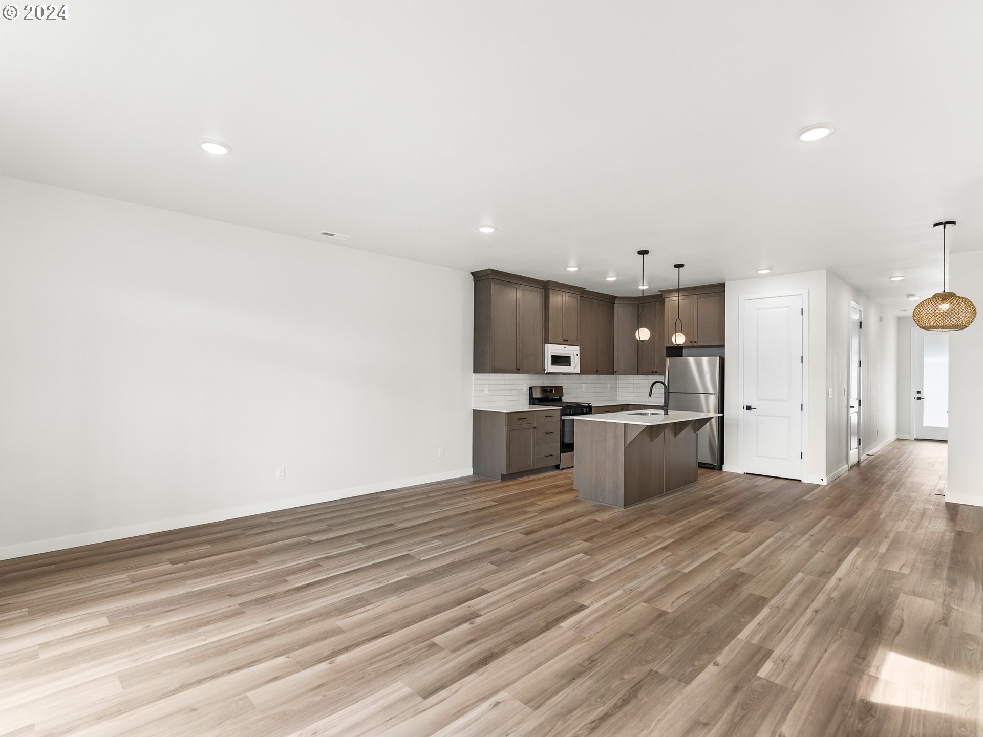 331 SE JETTY AVE, Lincoln City