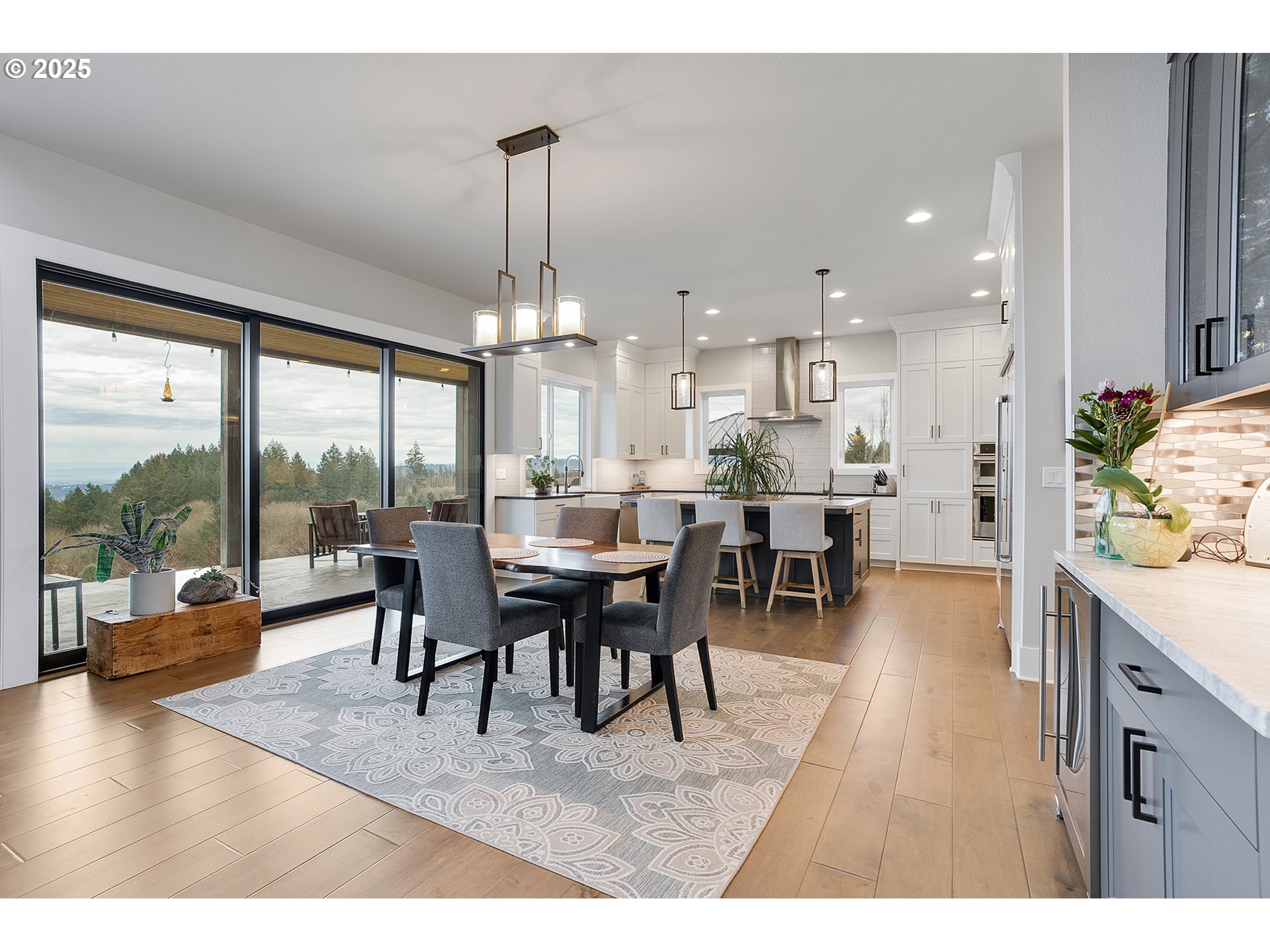 22300 SW AEBISCHER RD