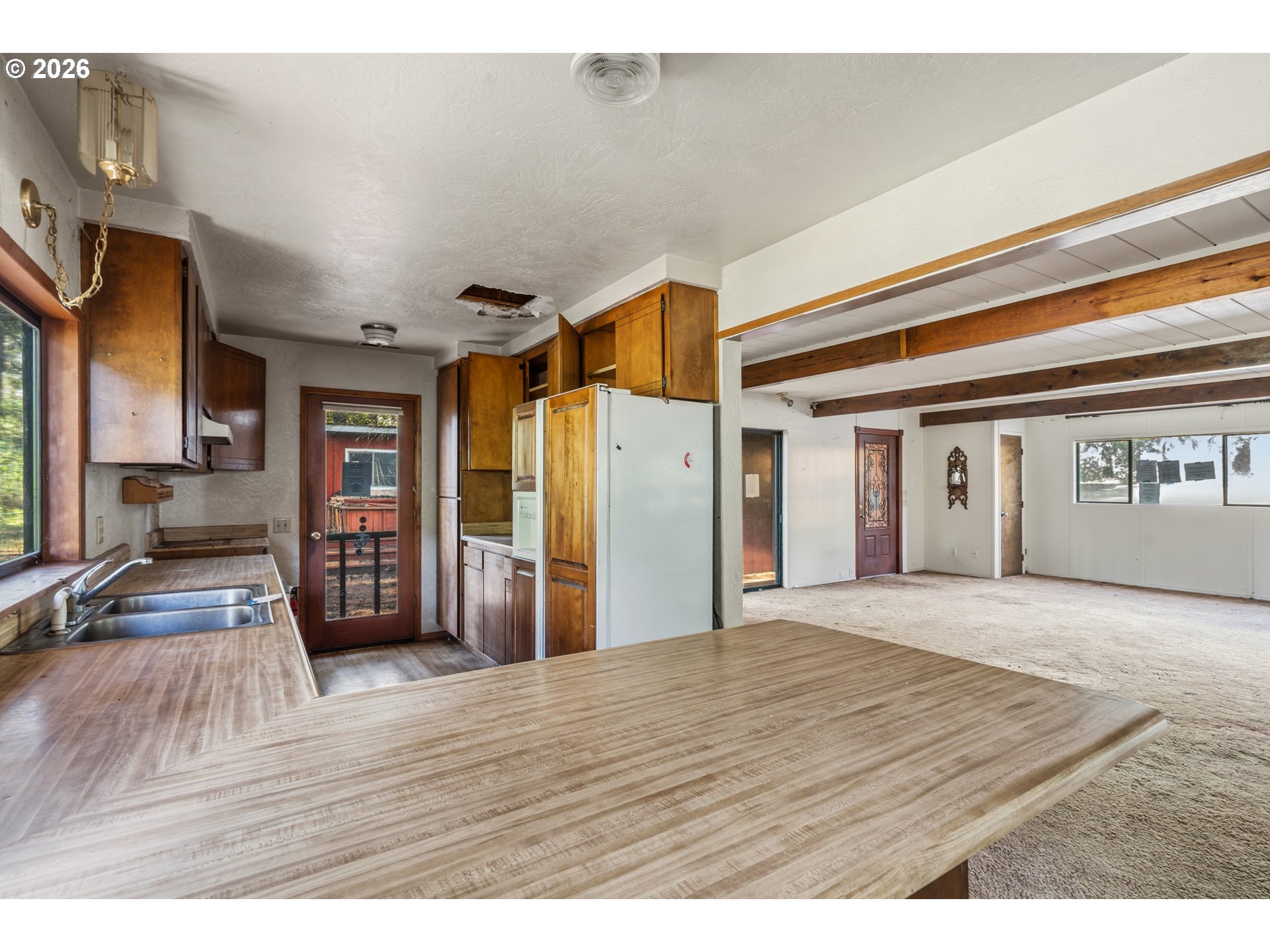 3300 W EVANS CREEK RD