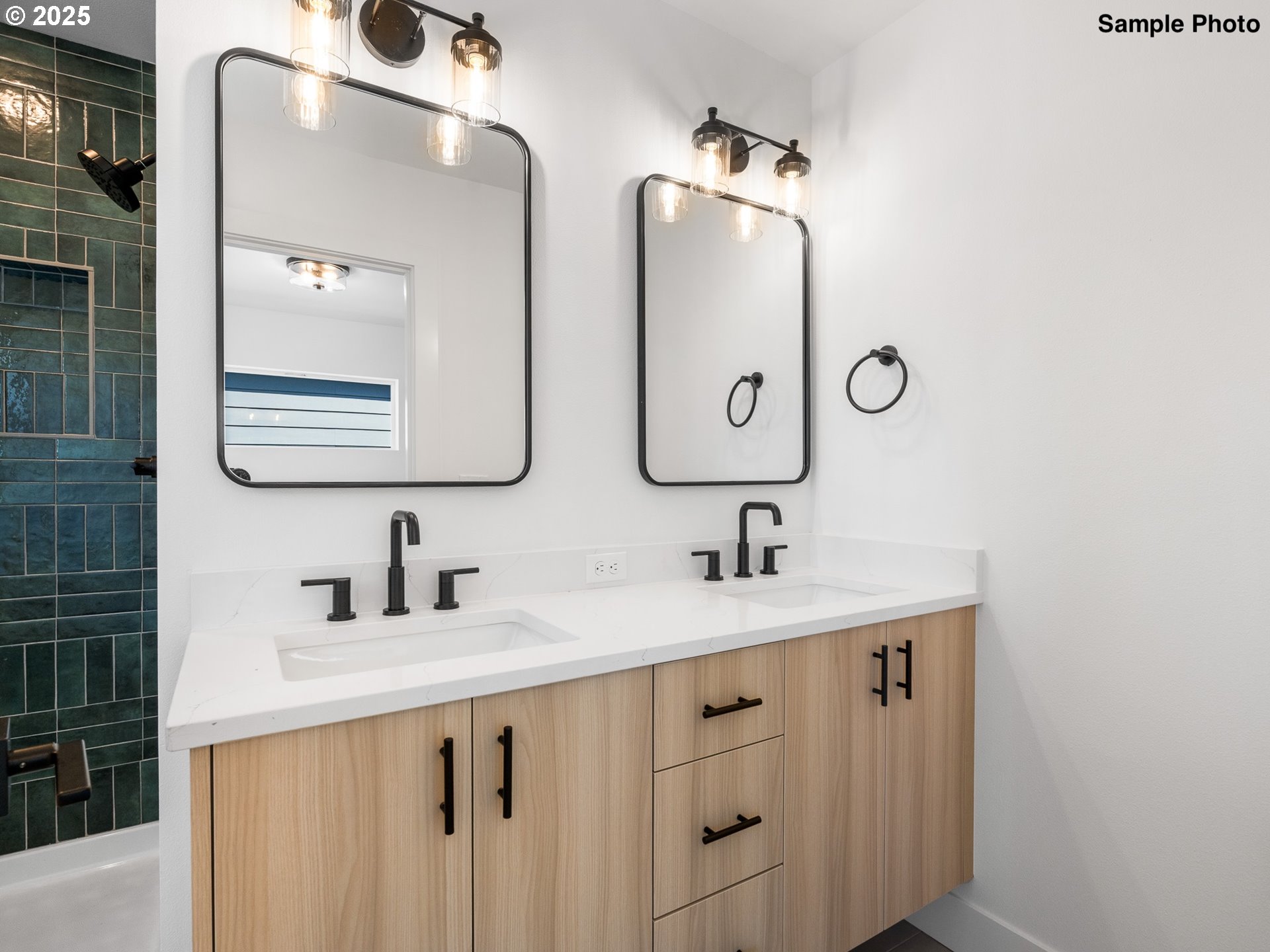 4376 NE Going ST, Portland