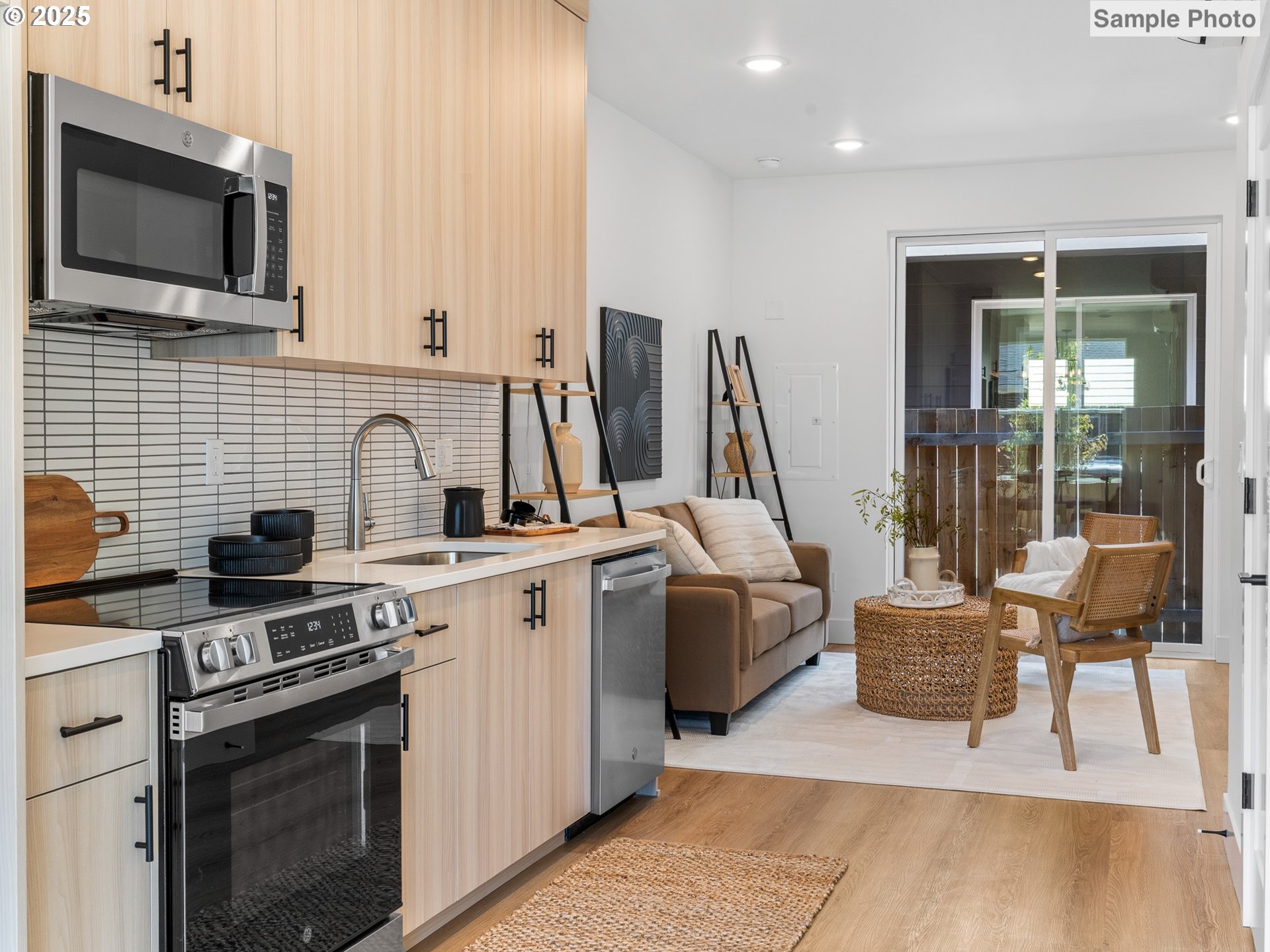 251 N Skidmore ST 6, Portland Unit: 6