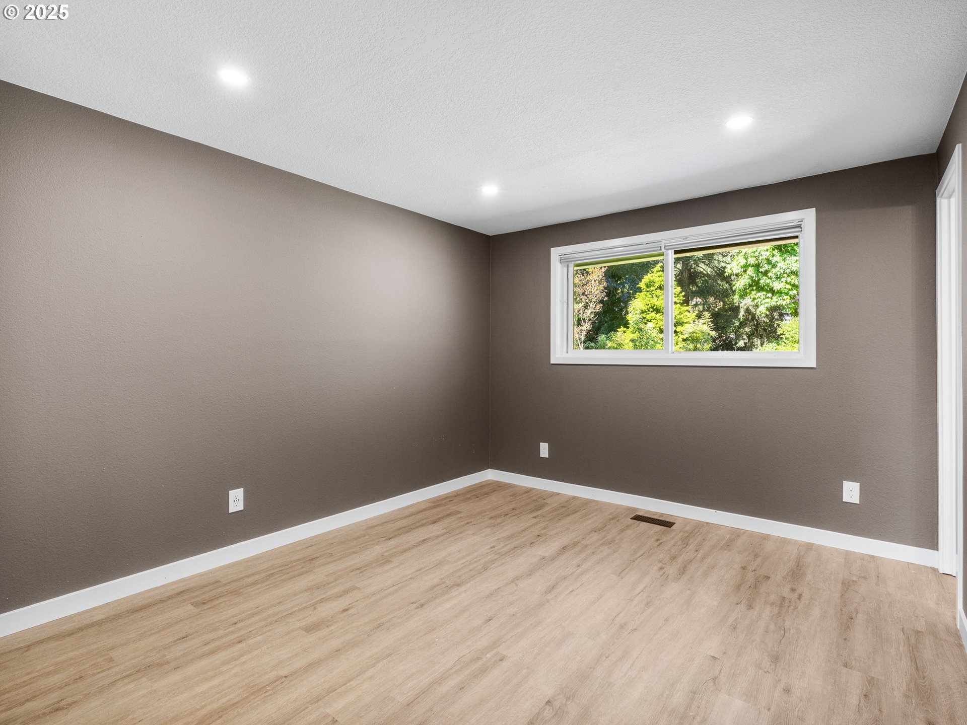 27385 SE FAIRMOUNT DR