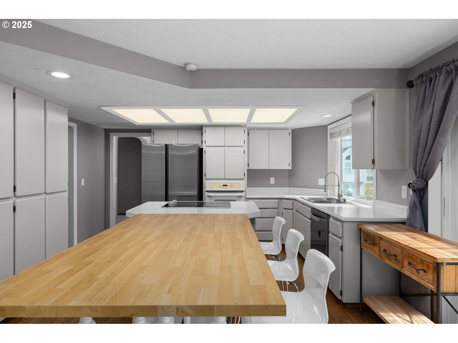 3525 NW LEHMAN PL, Beaverton