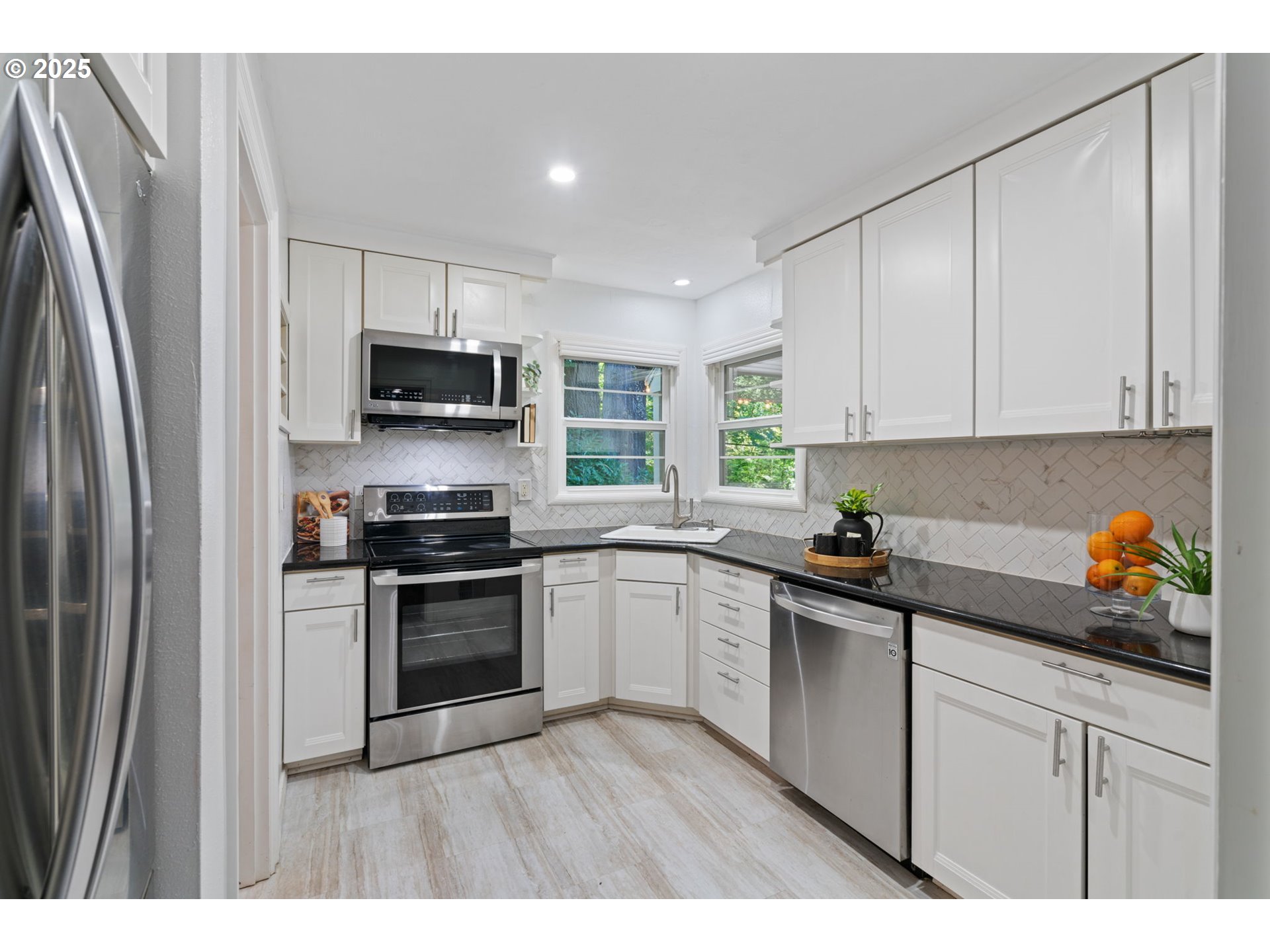 1670 SW HIGHLAND PKWY, Portland