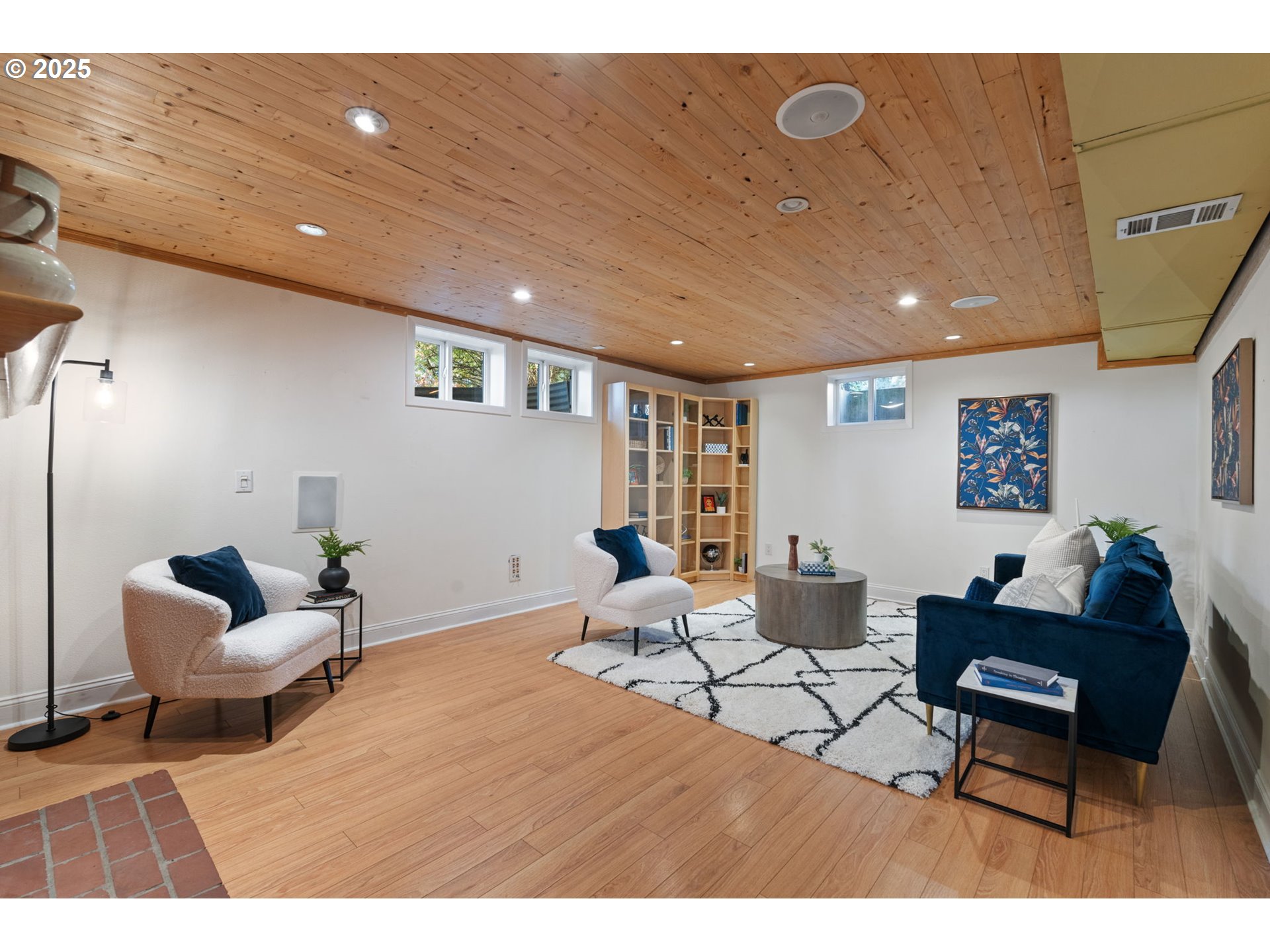 5440 SW DOVER LOOP, Portland