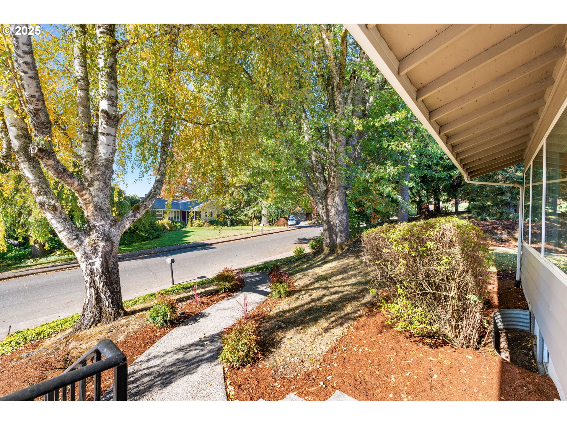 5440 SW DOVER LOOP, Portland