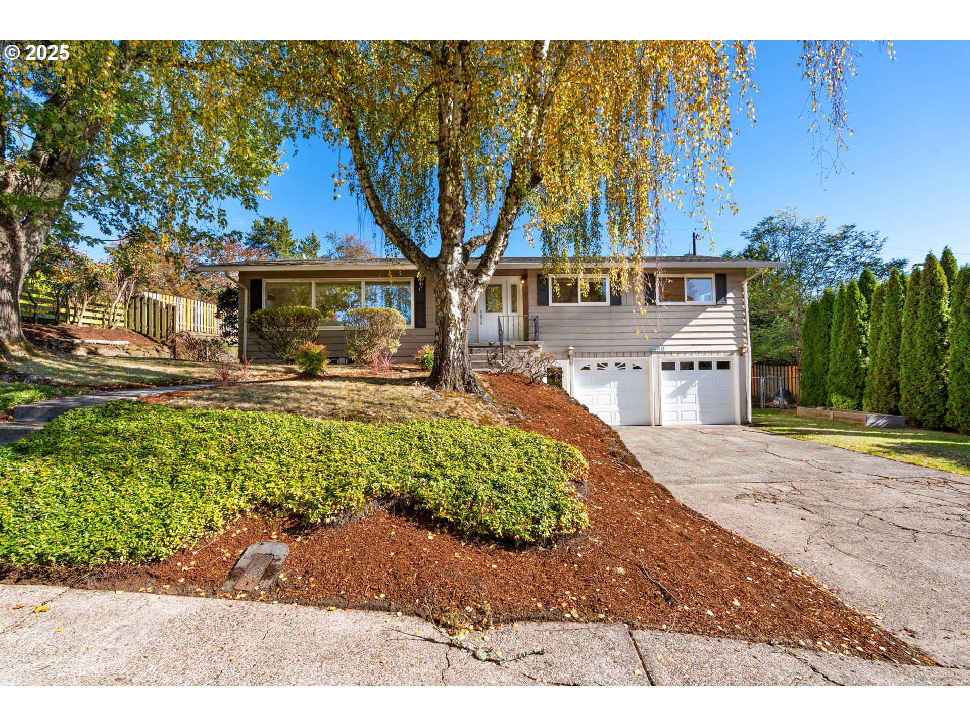 5440 SW DOVER LOOP, Portland