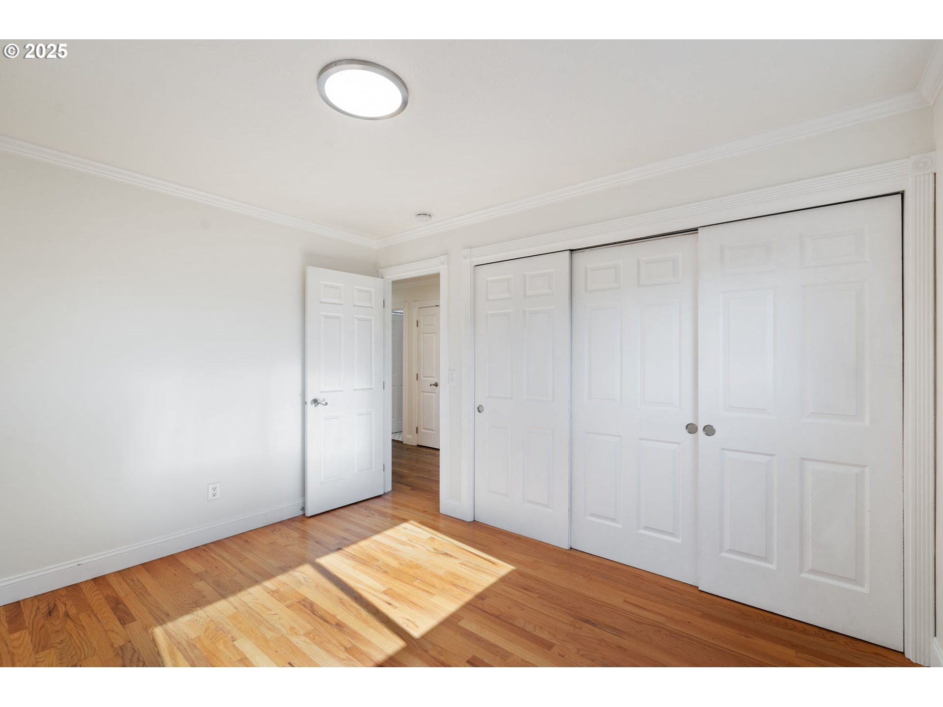 5440 SW DOVER LOOP, Portland