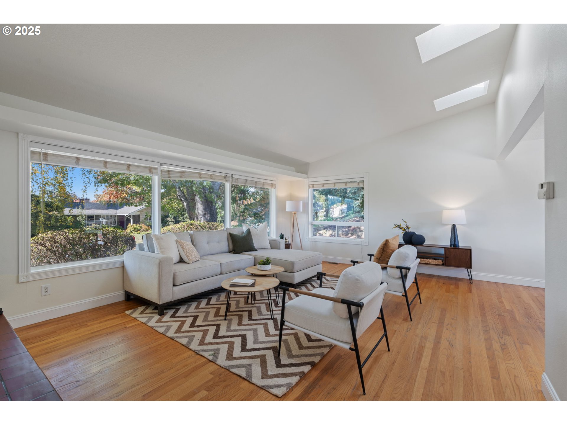 5440 SW DOVER LOOP, Portland