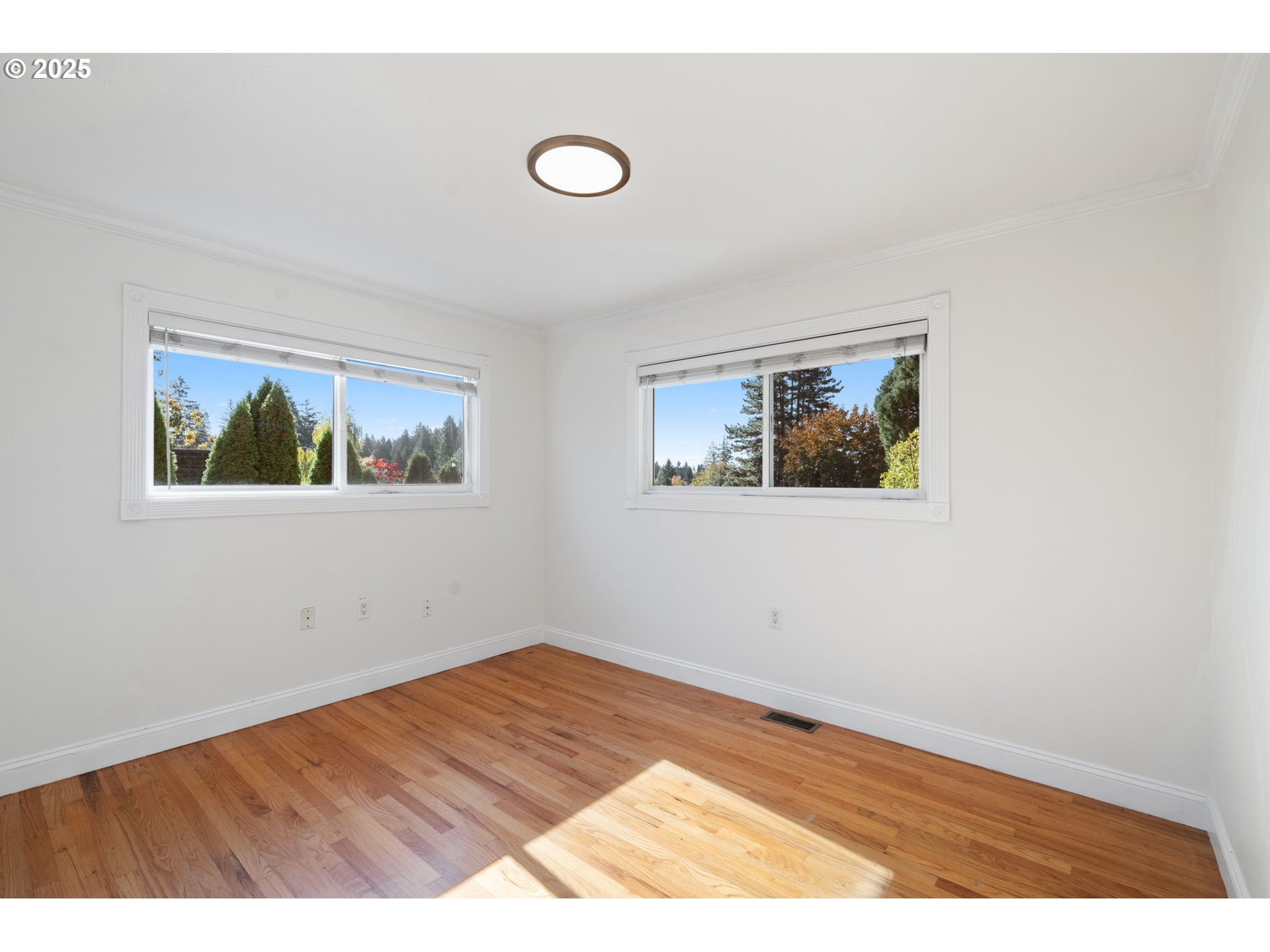 5440 SW DOVER LOOP, Portland