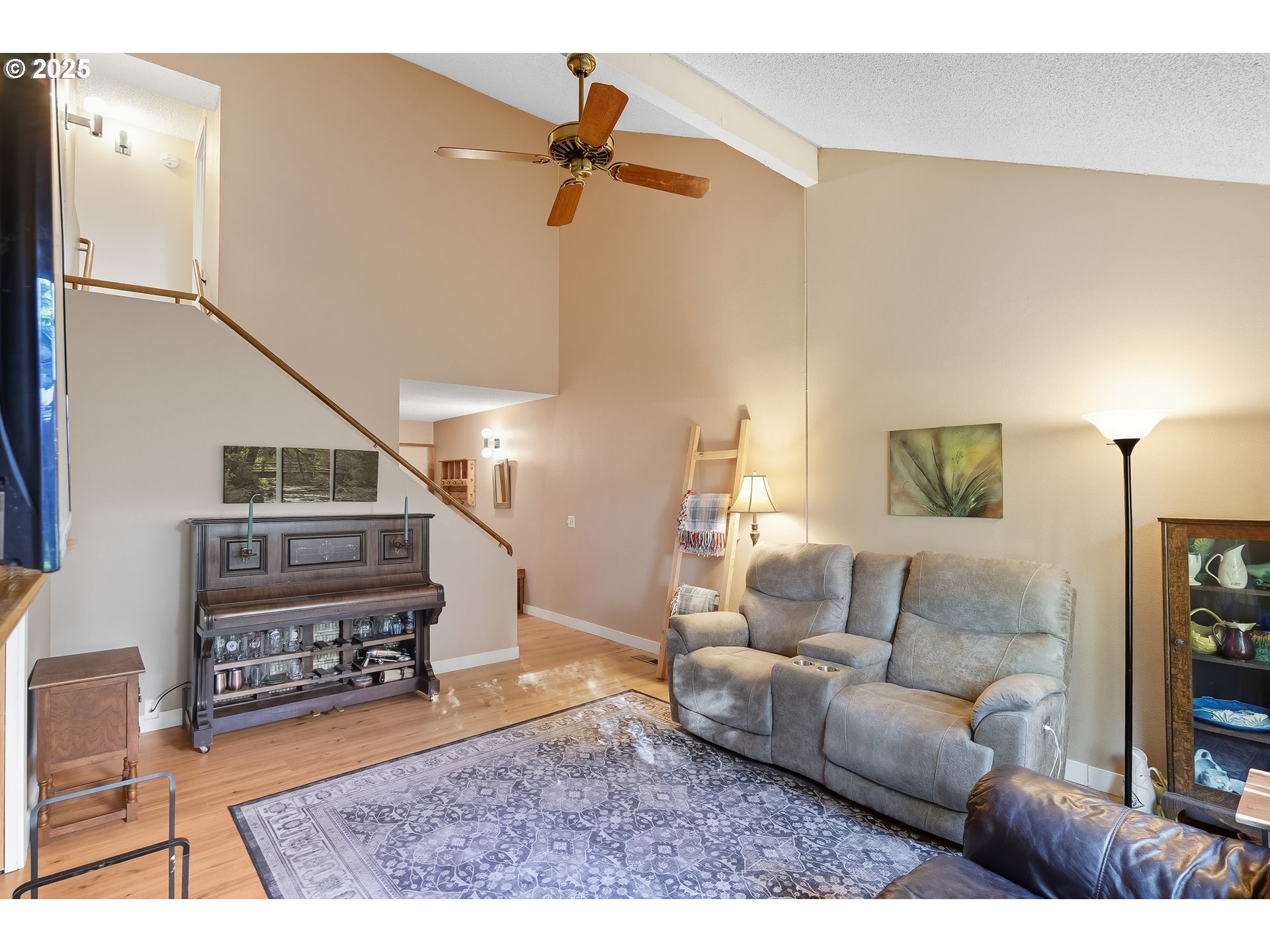 5134 SW ERICKSON AVE