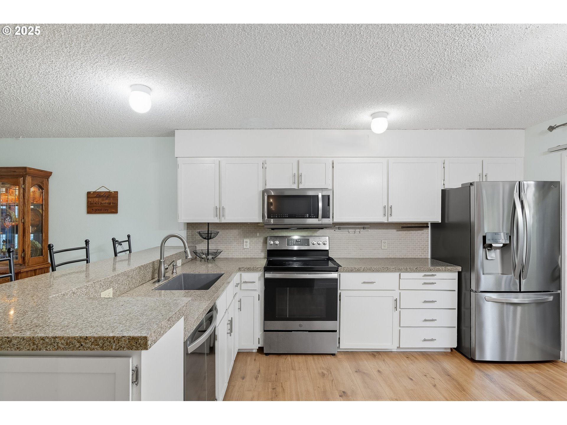 5134 SW ERICKSON AVE