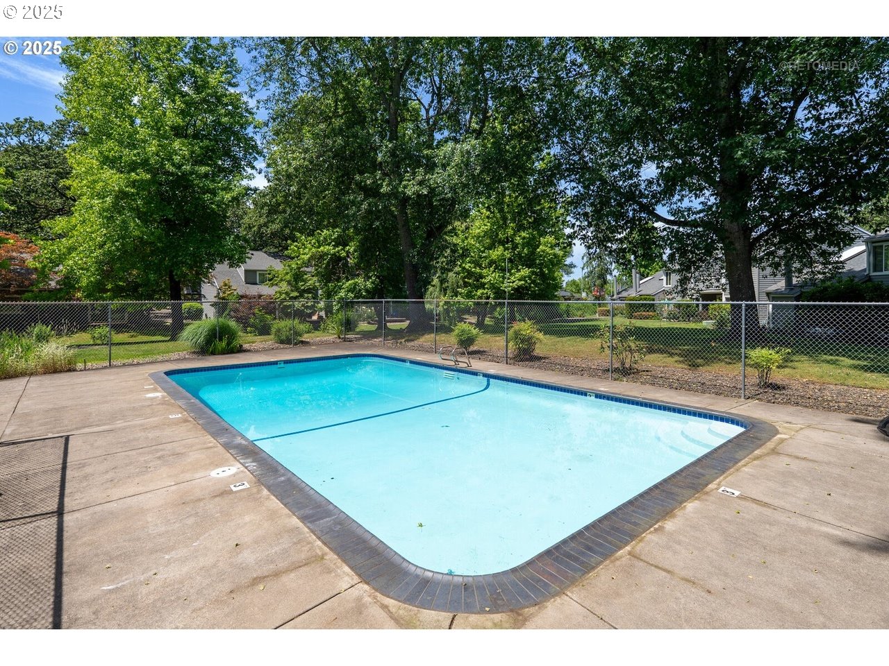 5134 SW ERICKSON AVE