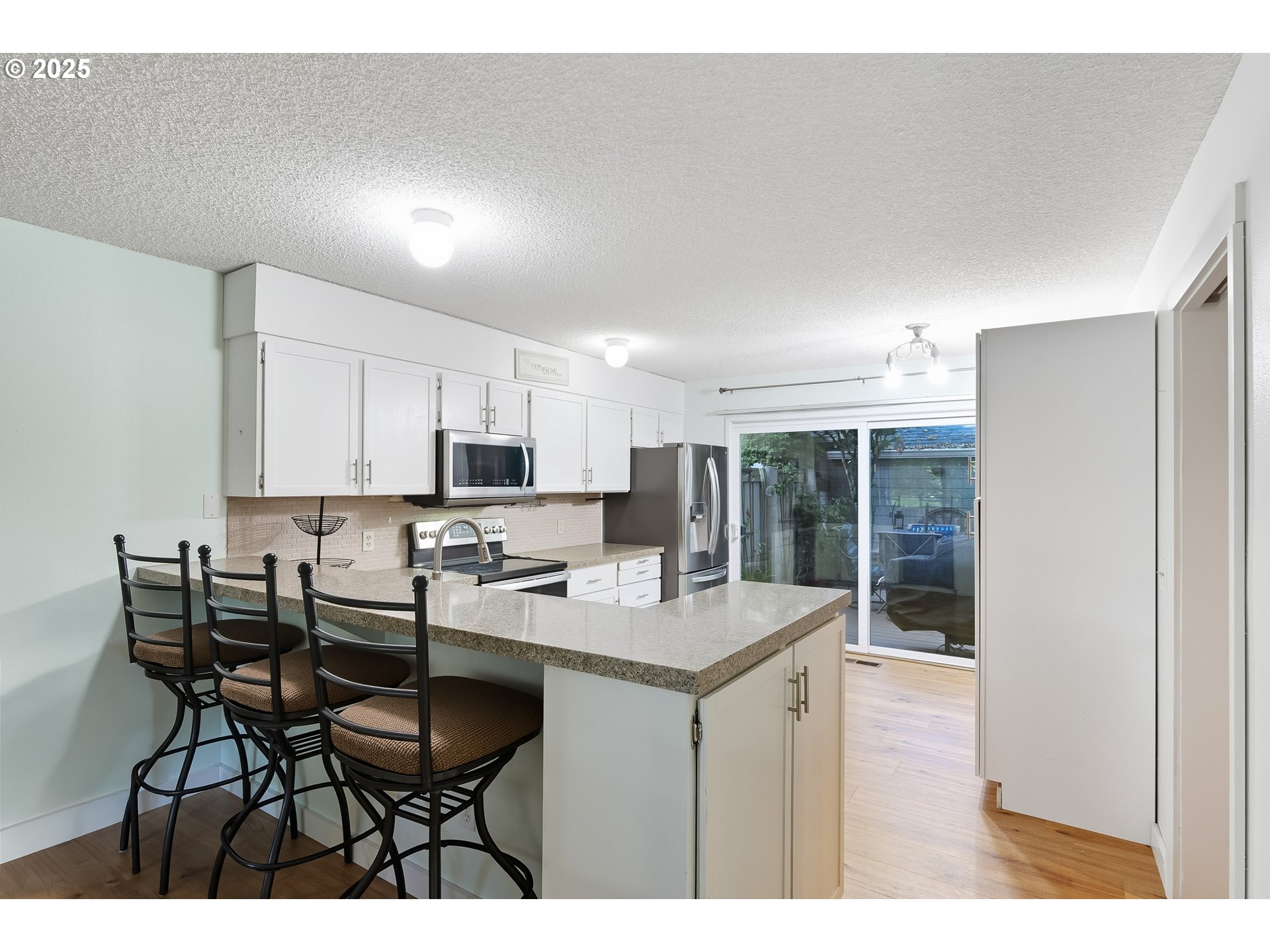 5134 SW ERICKSON AVE