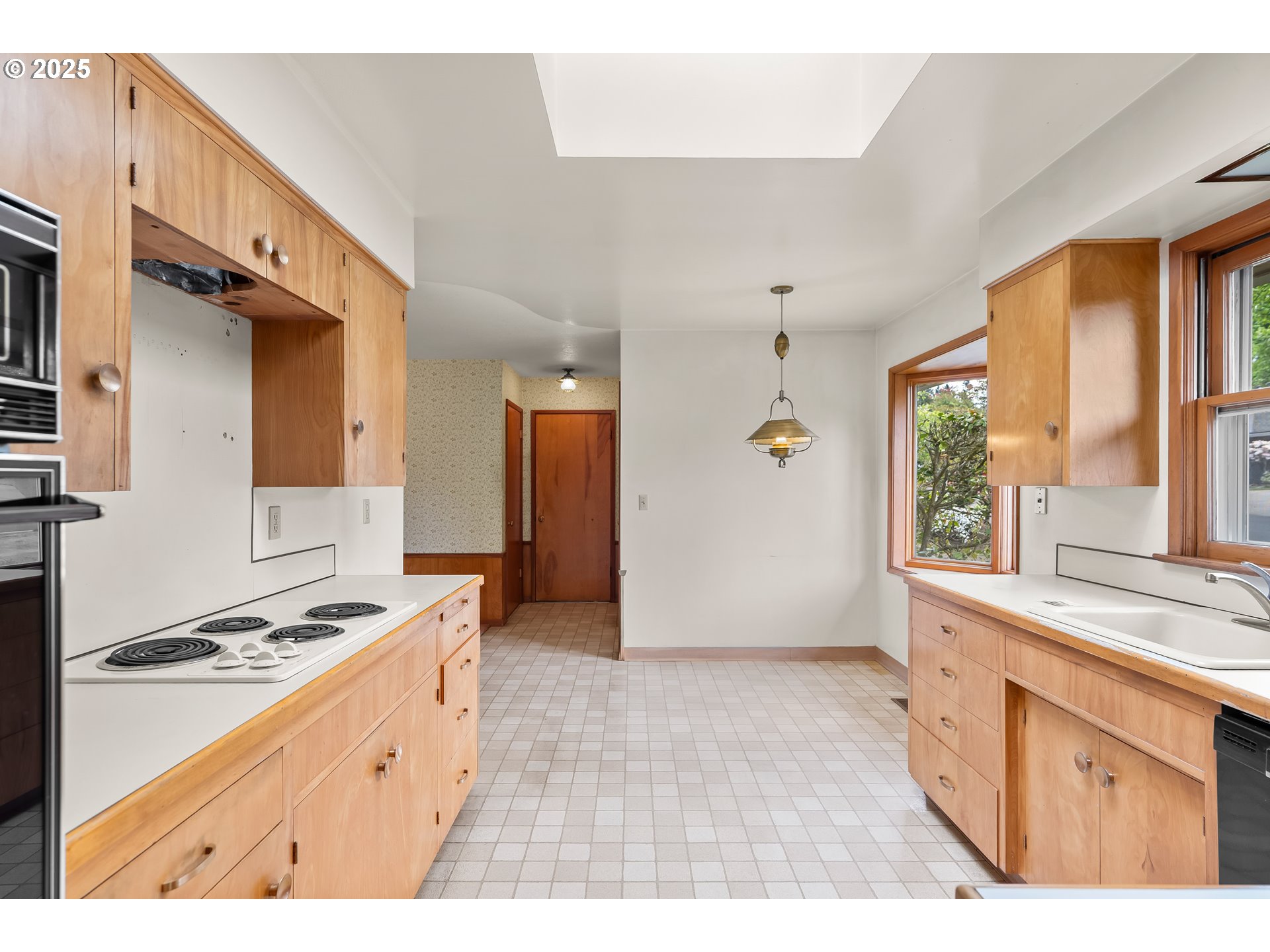 7735 SW BRENTWOOD ST