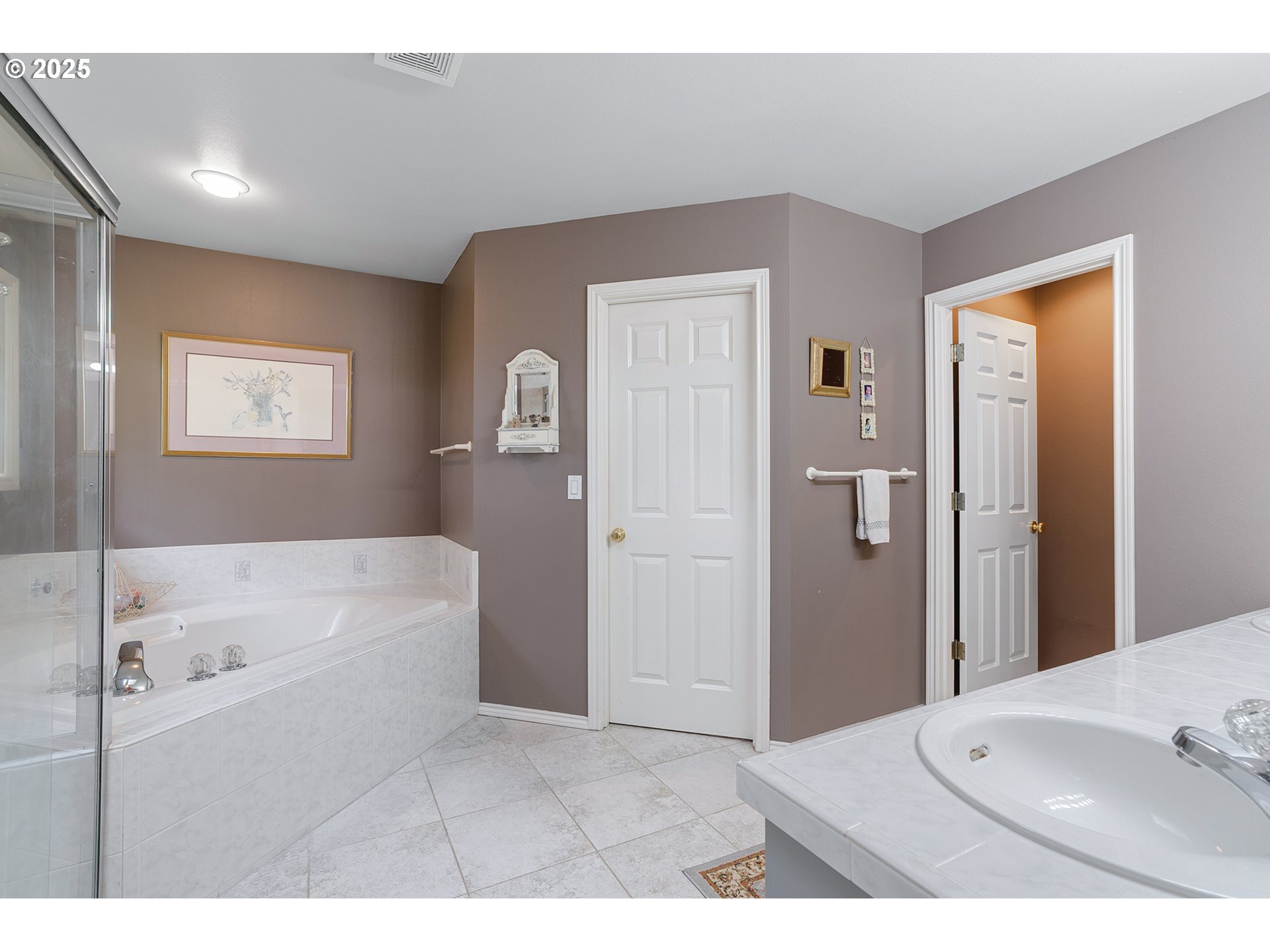 22020 SW 106TH PL, Tualatin