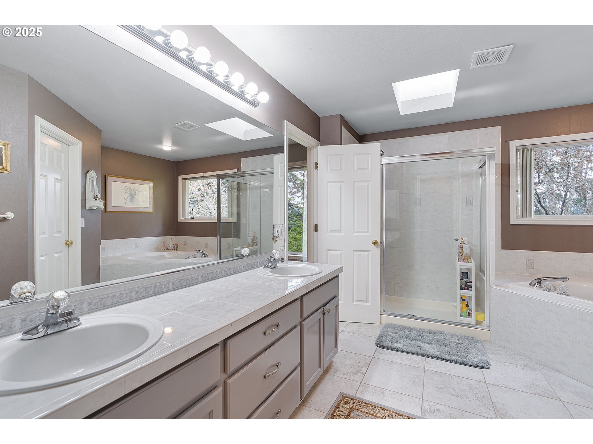 22020 SW 106TH PL, Tualatin