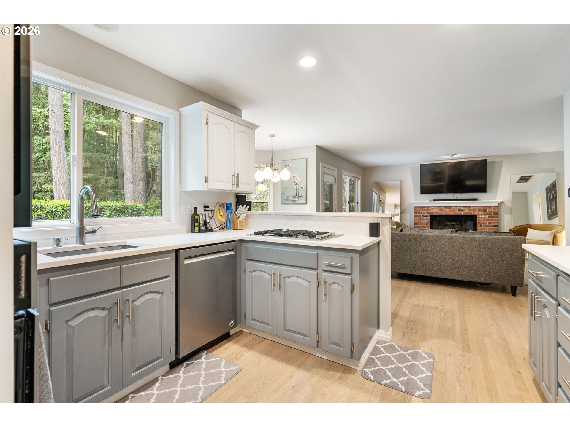13278 VERMEER DR
