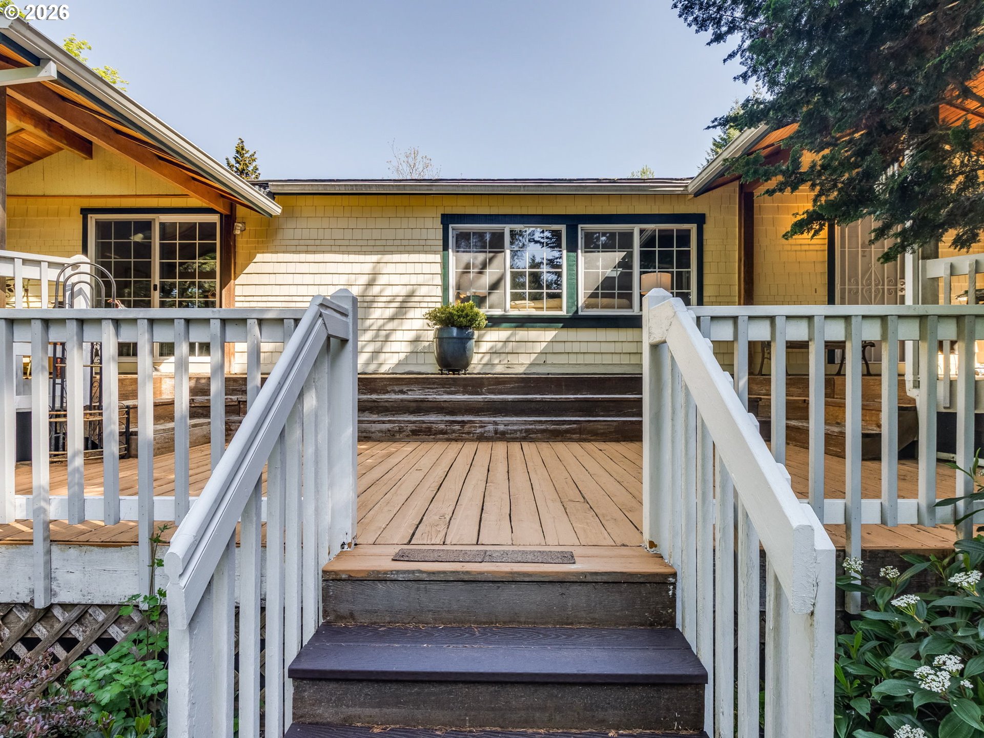 59364 BLUEBERRY LN, St. Helens