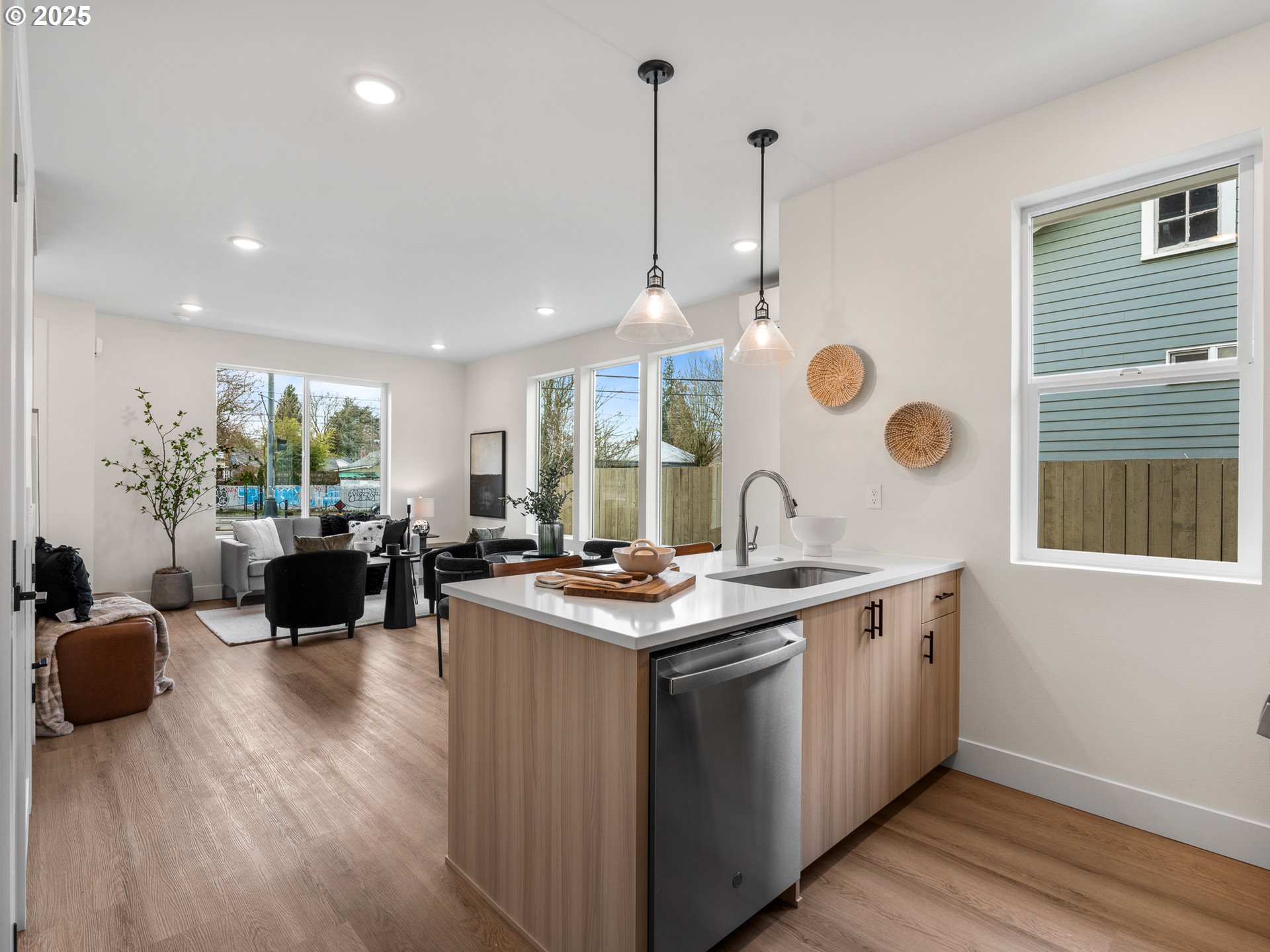 1591 N McClellan ST 1