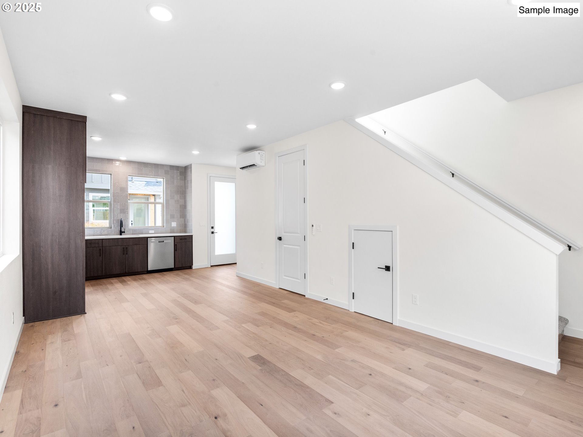 6729 SE Gladstone ST