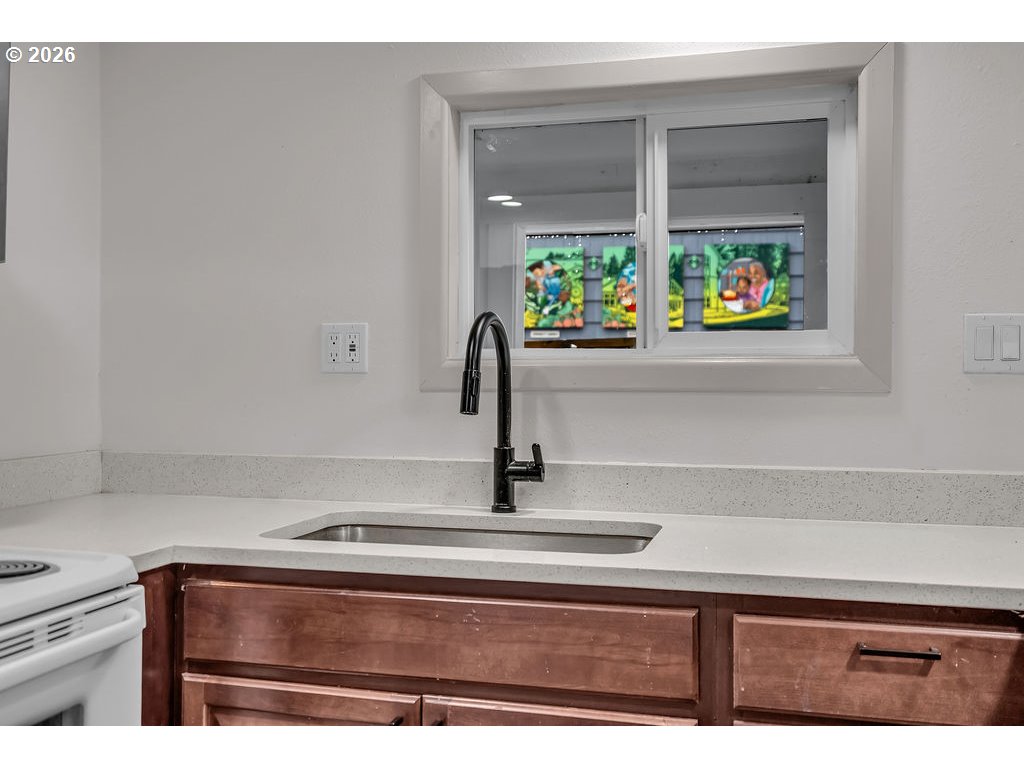 11803 SE DIVISION ST 38
