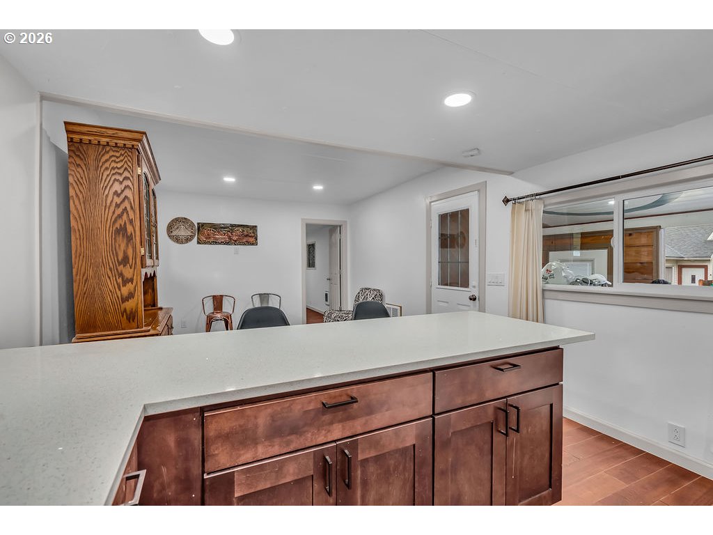 11803 SE DIVISION ST 38