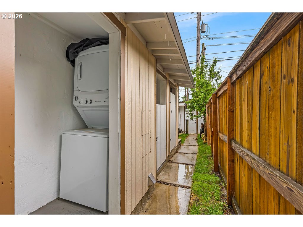 11803 SE DIVISION ST 38