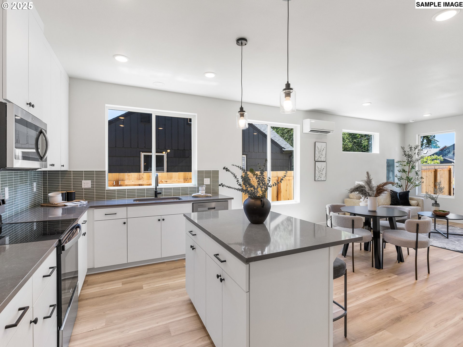 7242 SE 78th AVE 1, Portland Unit: 1