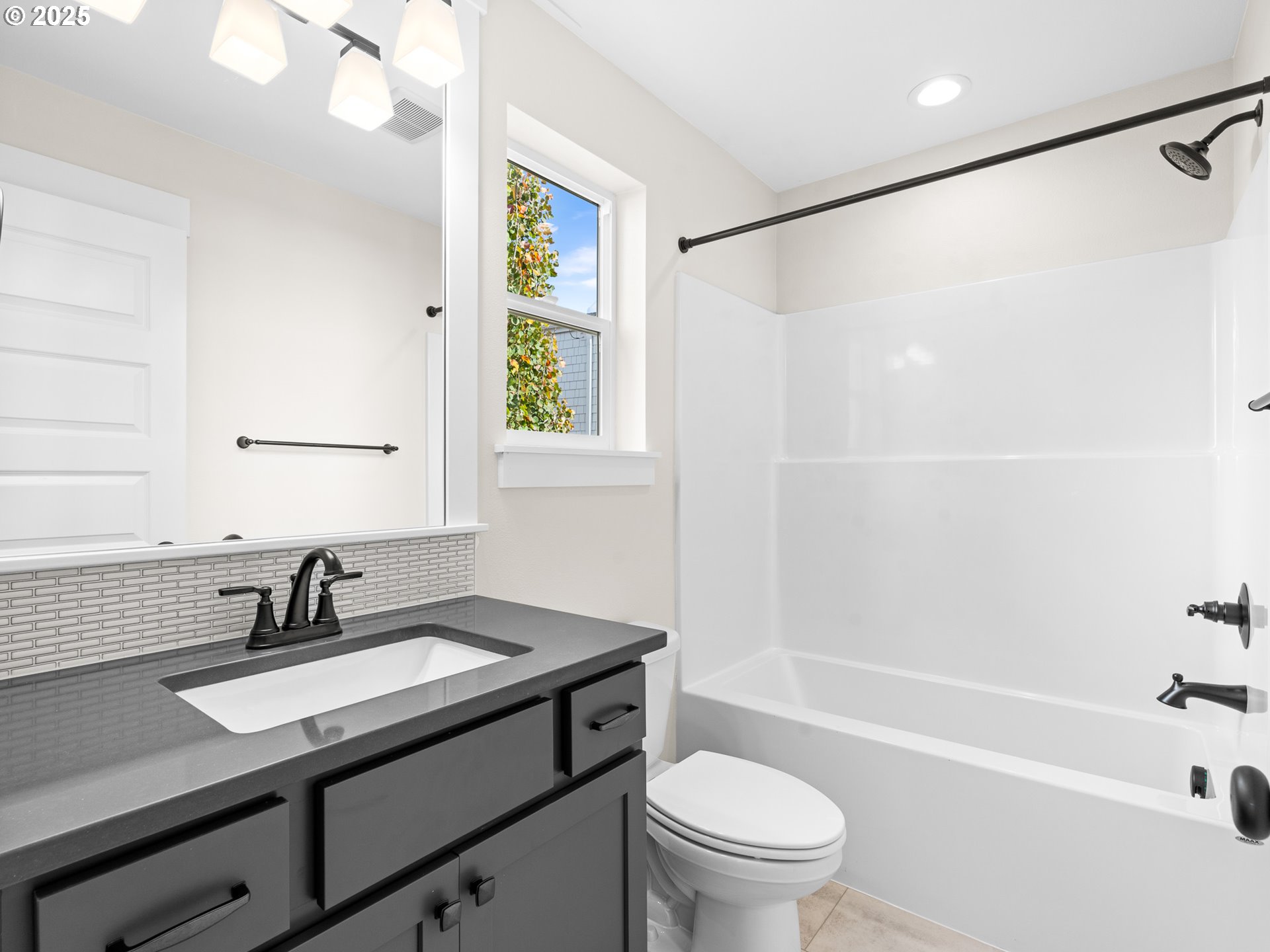 7673 N Kellogg ST, Portland