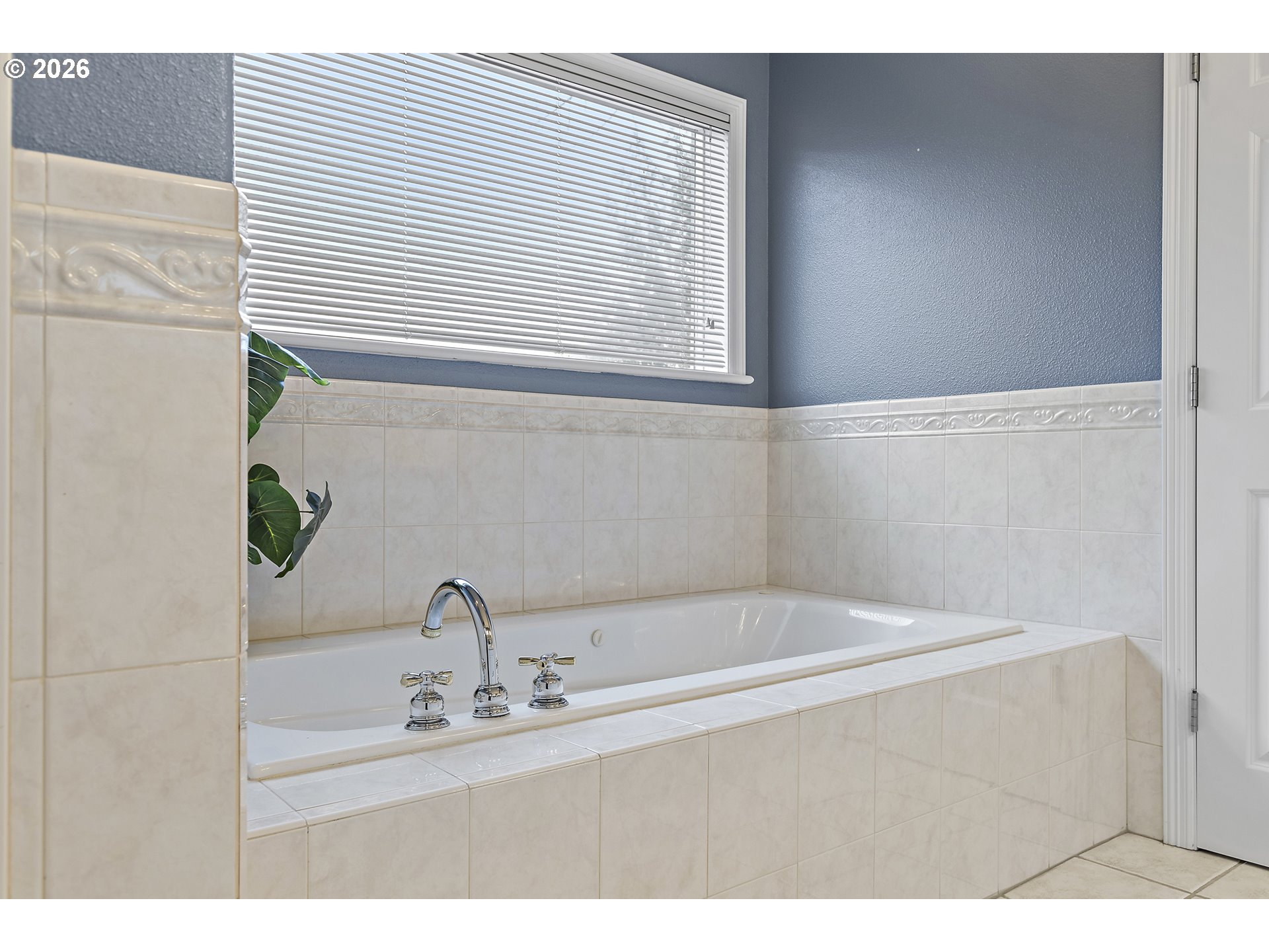 28043 SW WILLOW CREEK DR