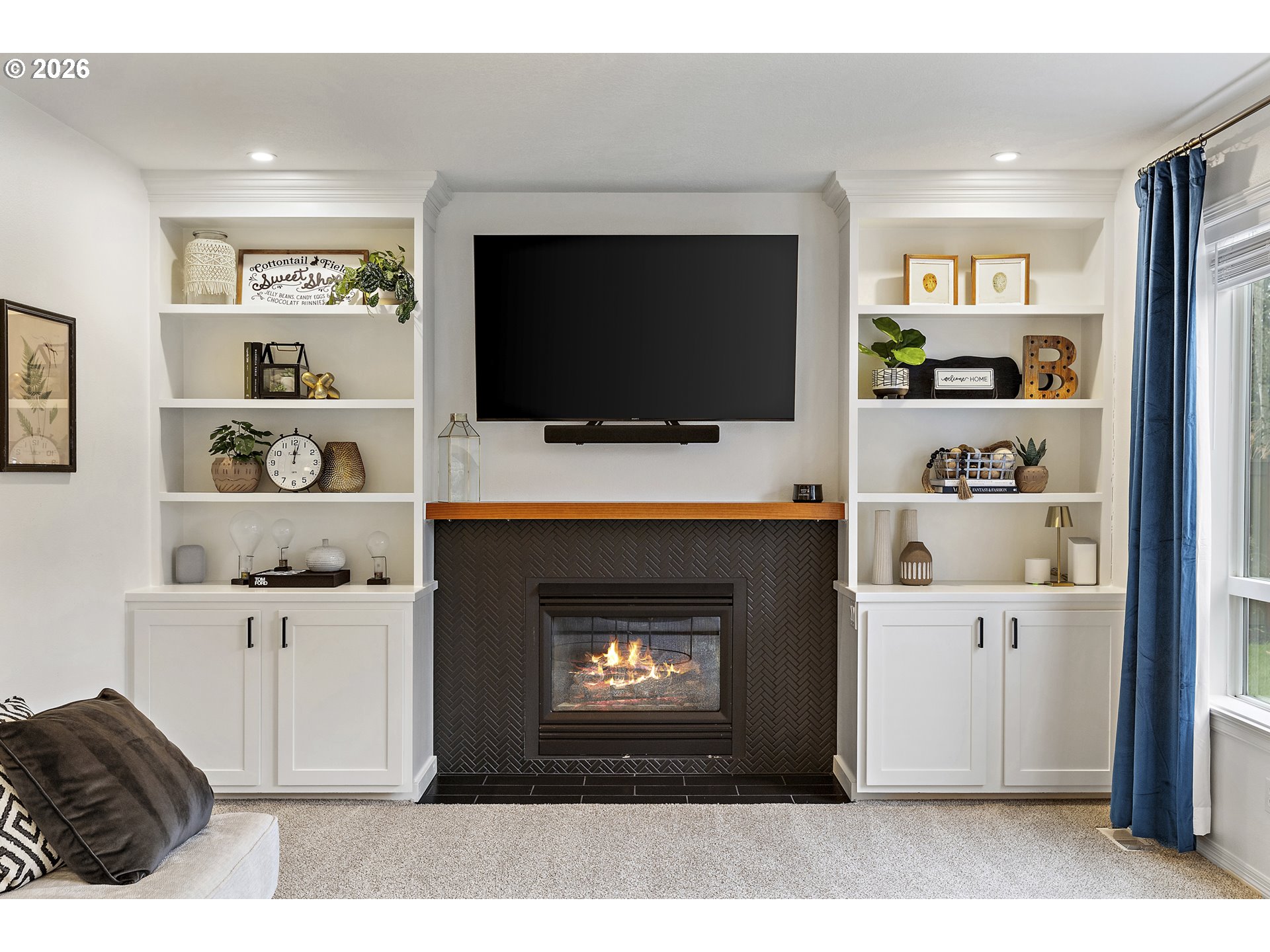 28043 SW WILLOW CREEK DR