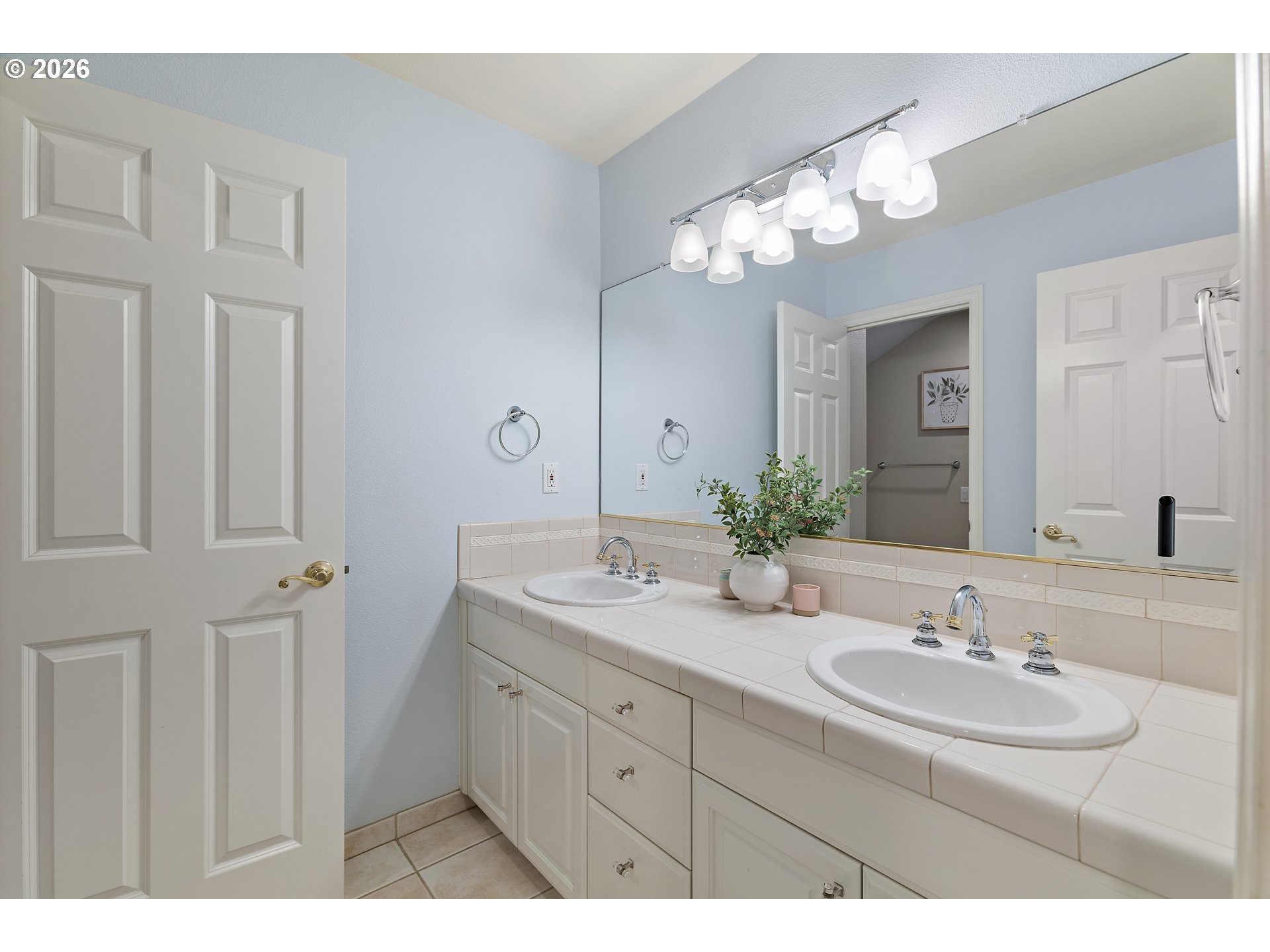 28043 SW WILLOW CREEK DR