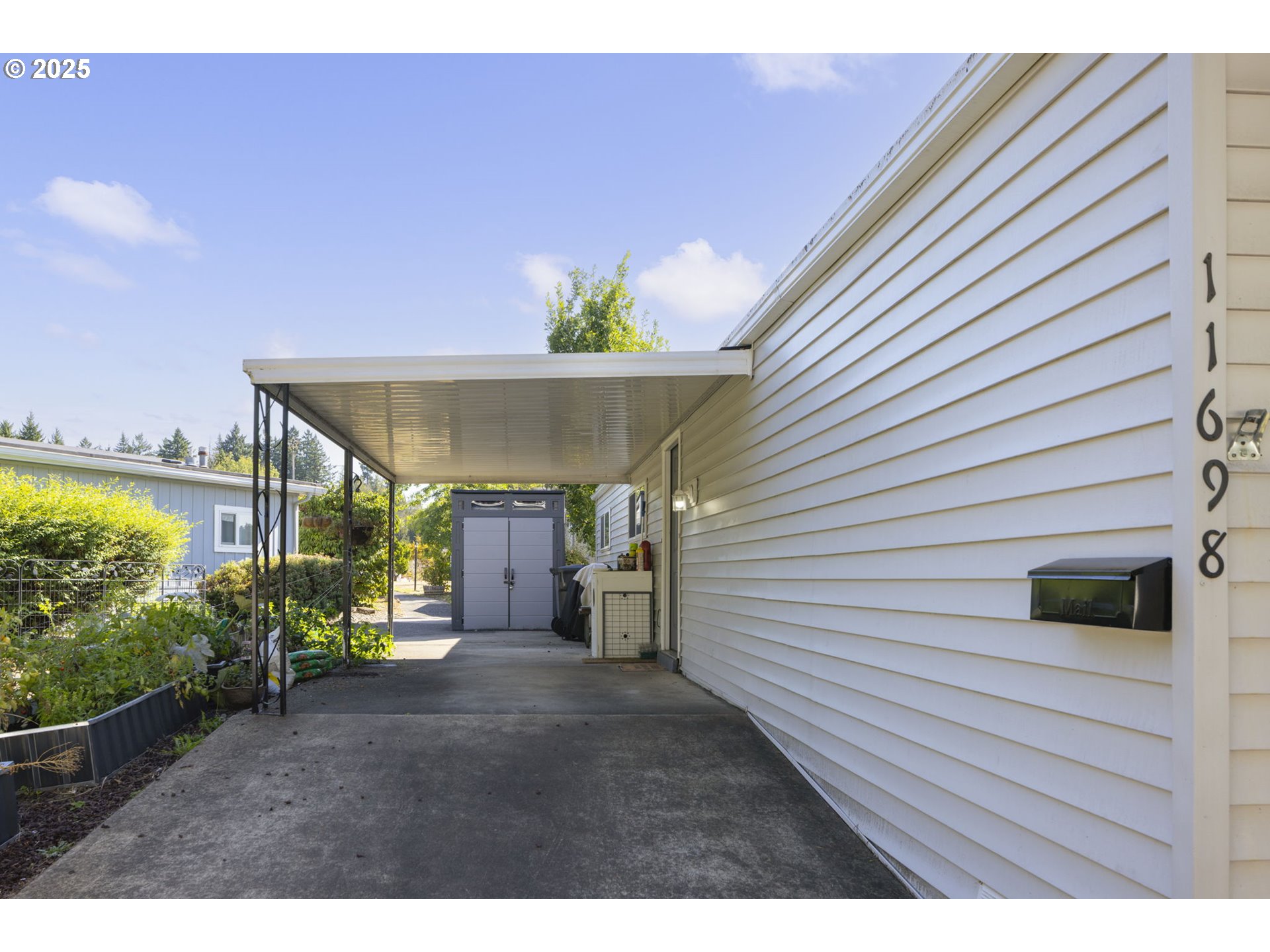 11698 SW ROYAL VILLA DR, Portland