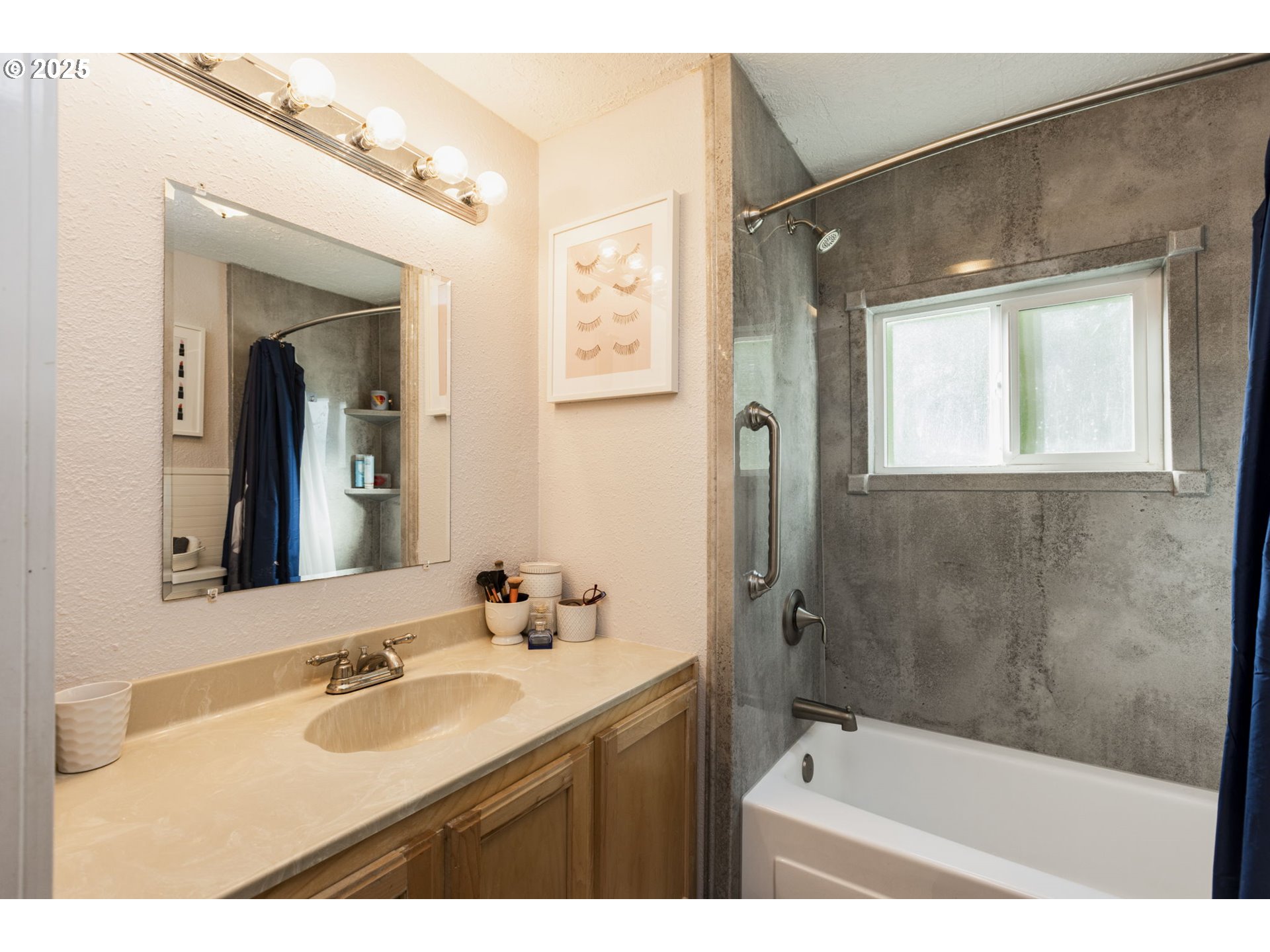 11698 SW ROYAL VILLA DR, Portland