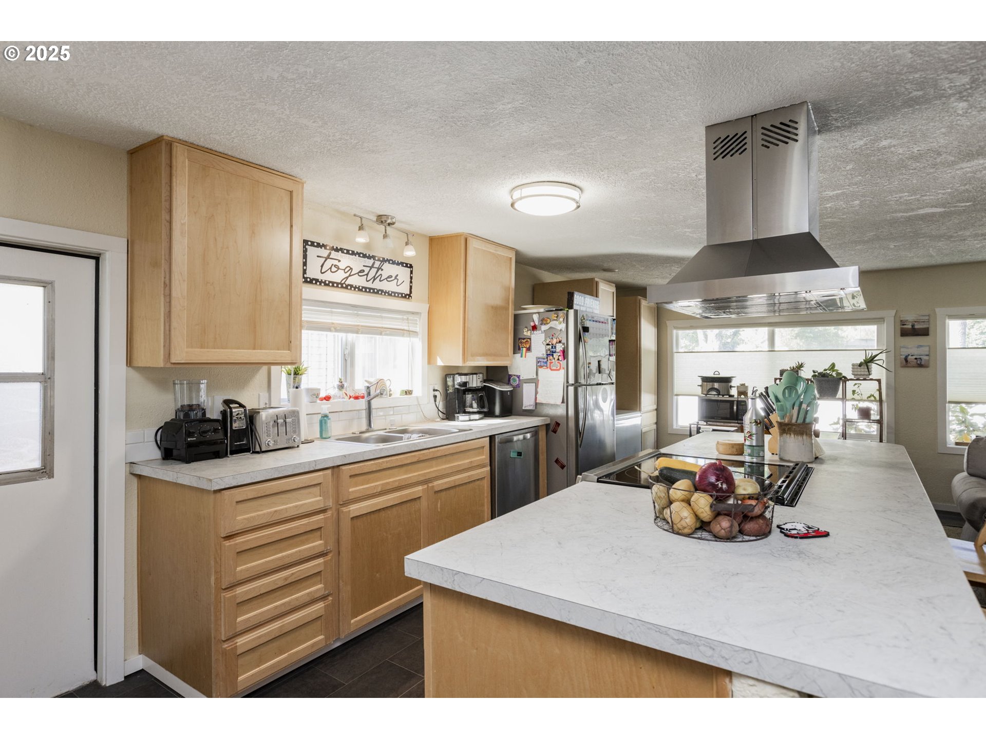 11698 SW ROYAL VILLA DR, Portland